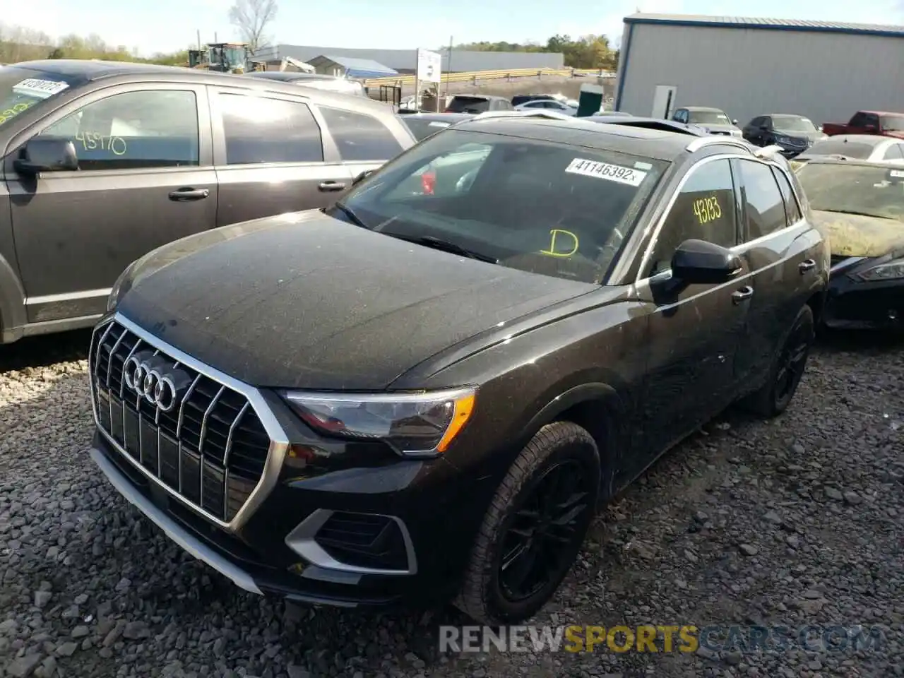 2 Photograph of a damaged car WA1AECF39K1083136 AUDI Q3 2019