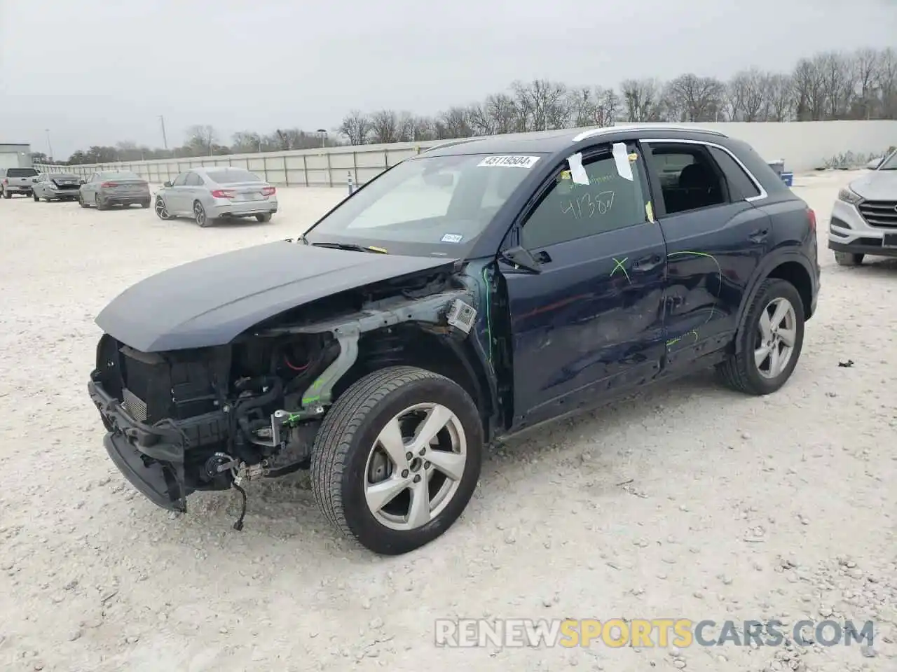 1 Photograph of a damaged car WA1AECF3XK1080410 AUDI Q3 2019