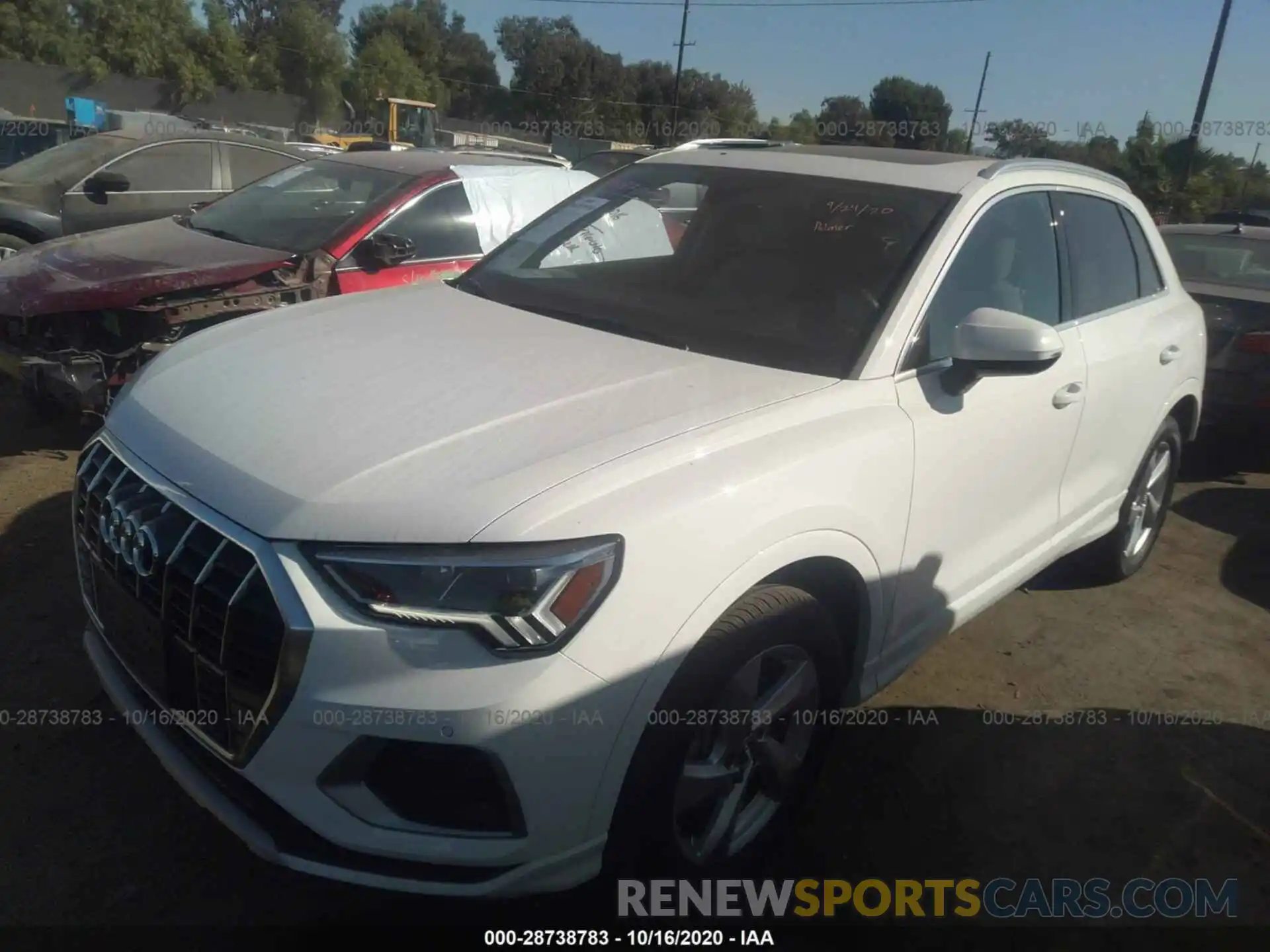 2 Photograph of a damaged car WA1BECF31K1067534 AUDI Q3 2019