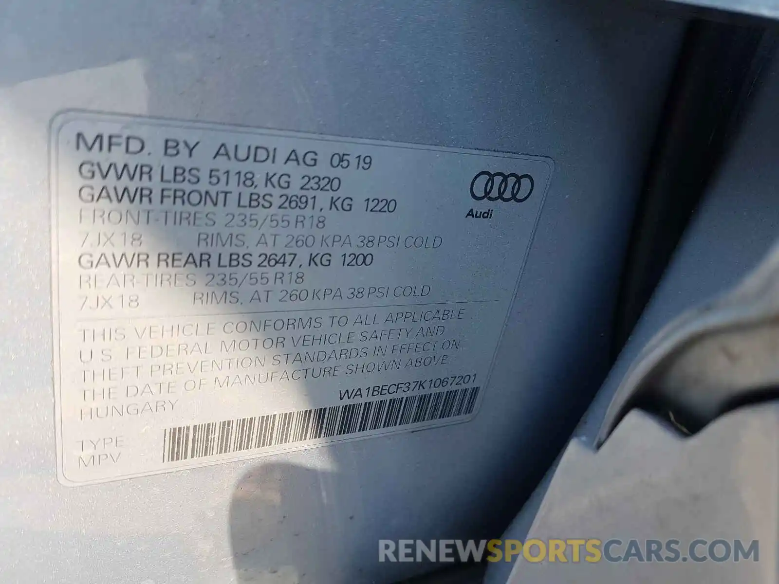 10 Фотография поврежденного автомобиля WA1BECF37K1067201 AUDI Q3 2019