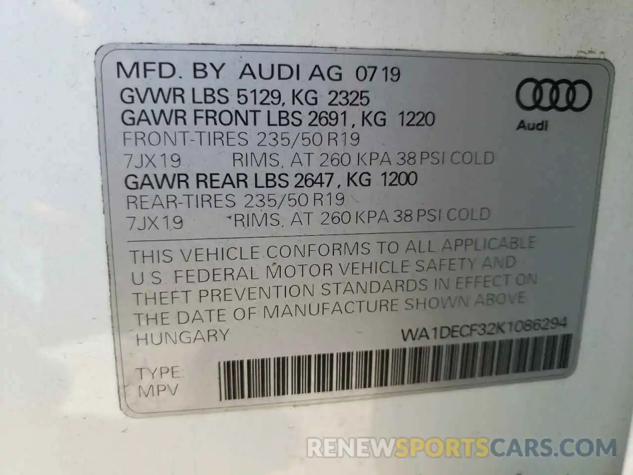 10 Фотография поврежденного автомобиля WA1DECF32K1086294 AUDI Q3 2019