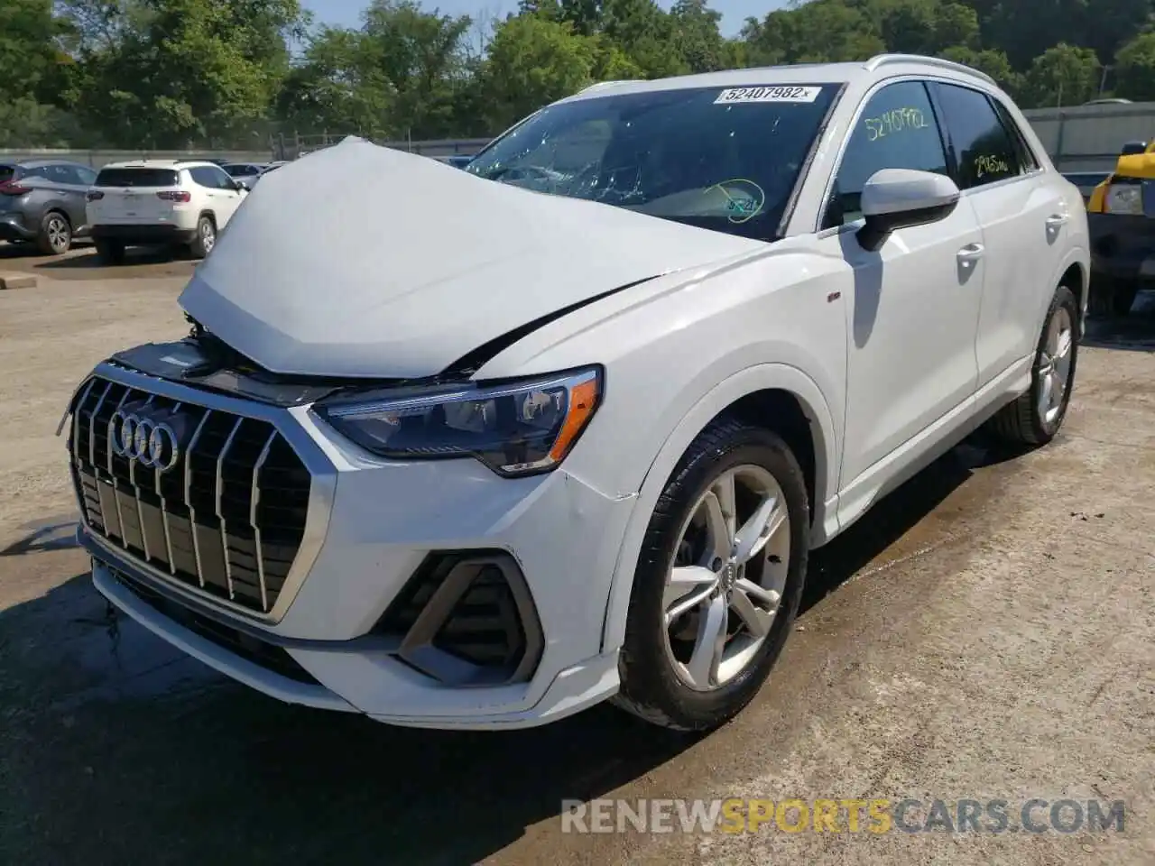 2 Photograph of a damaged car WA1DECF32K1086294 AUDI Q3 2019