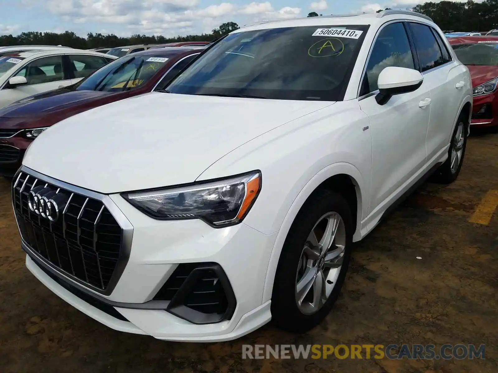 2 Photograph of a damaged car WA1DECF38K1083691 AUDI Q3 2019