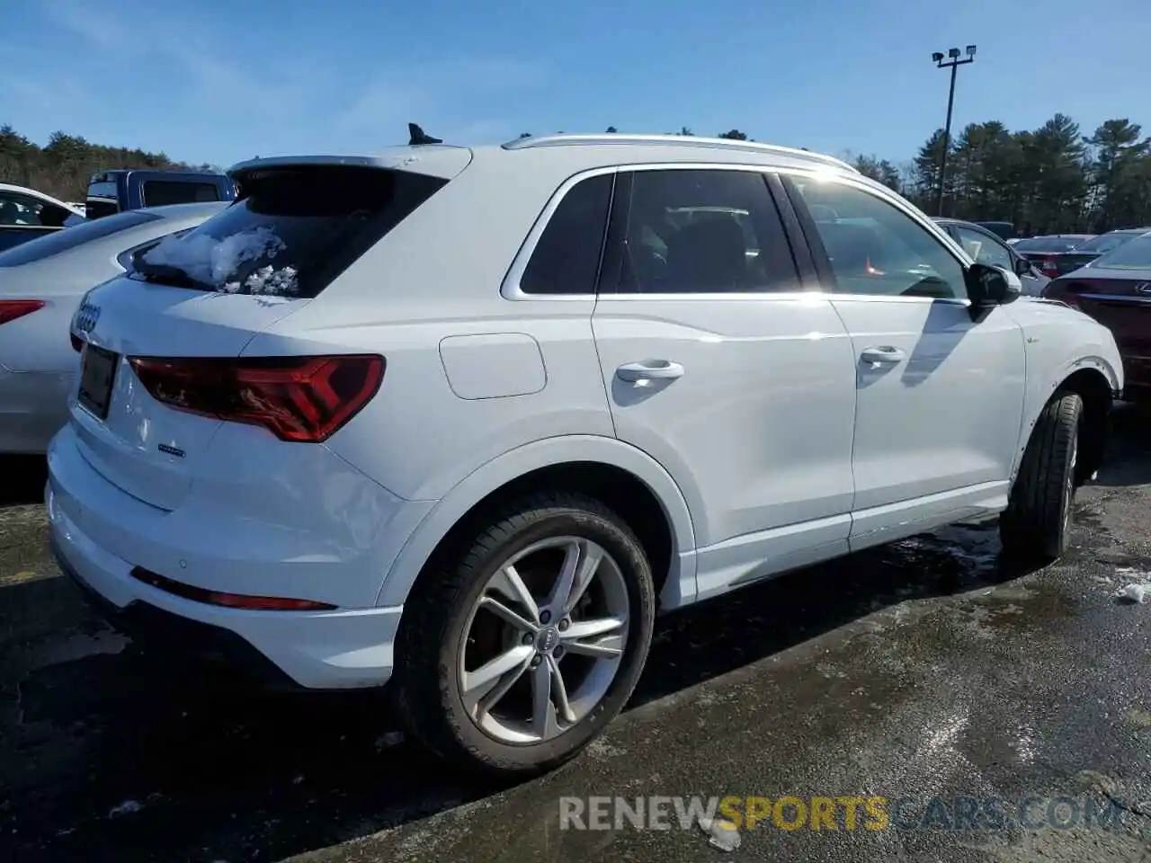 3 Photograph of a damaged car WA1DECF39K1085496 AUDI Q3 2019