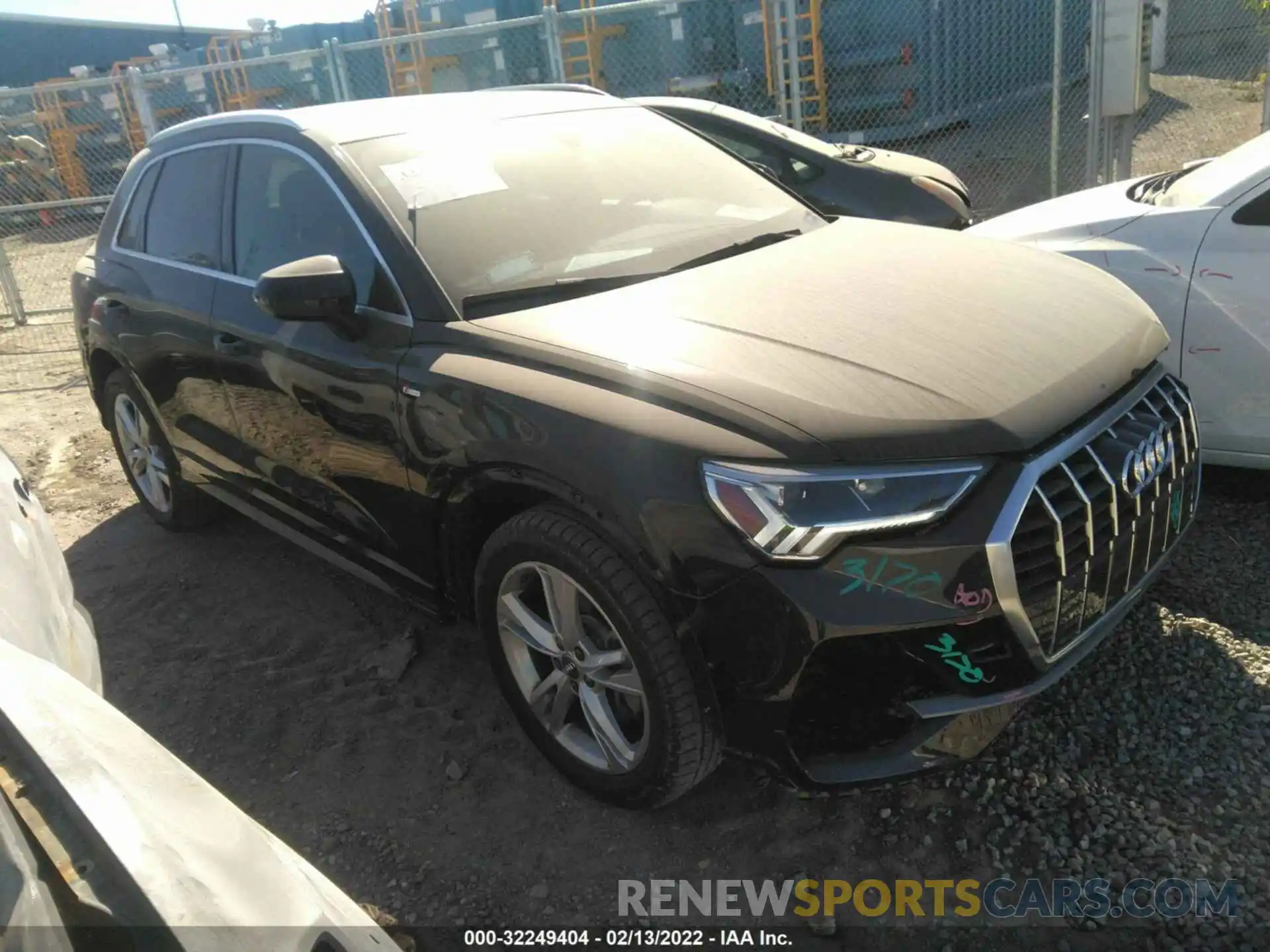 1 Фотография поврежденного автомобиля WA1EECF32K1062209 AUDI Q3 2019