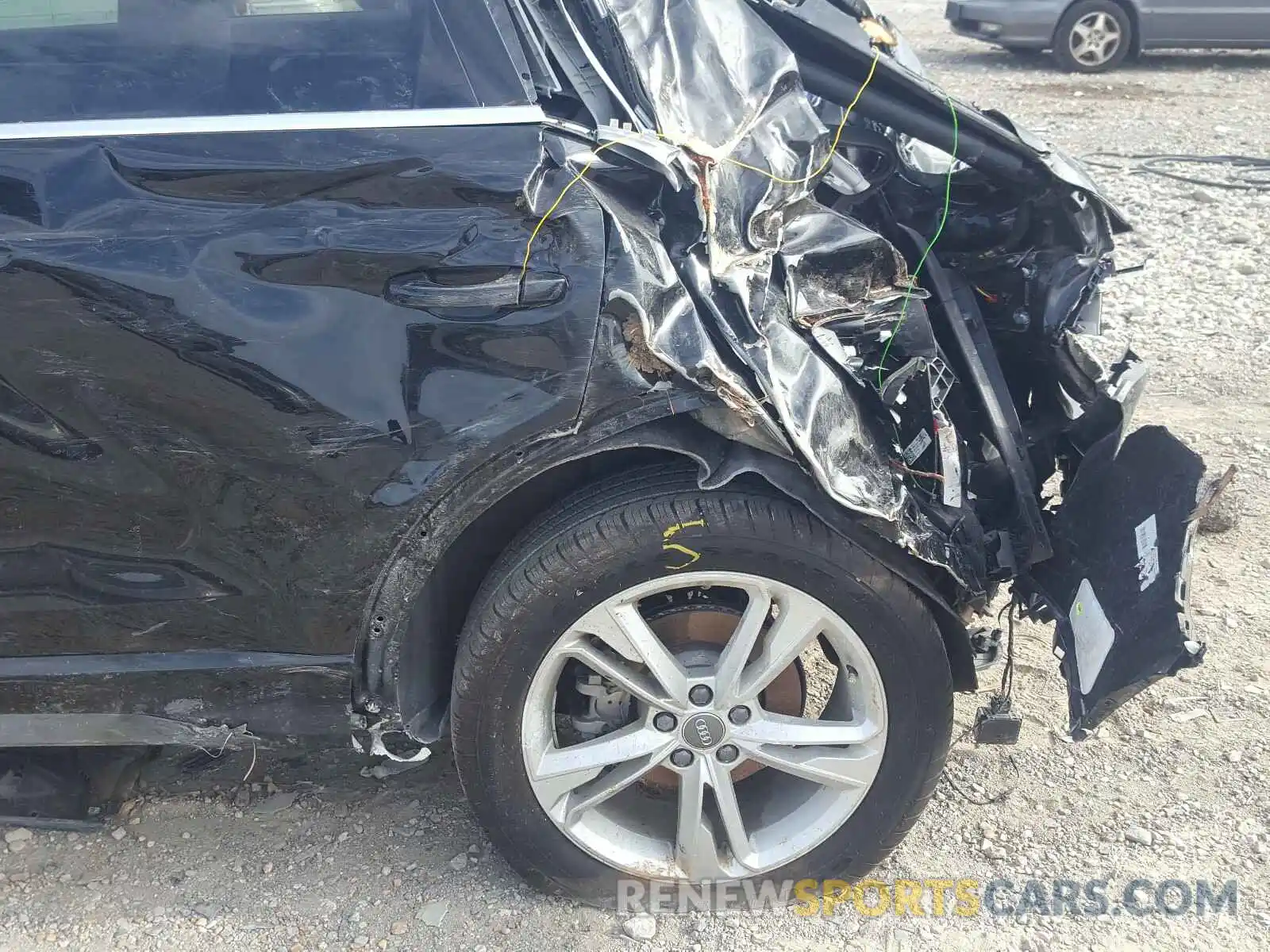 9 Photograph of a damaged car WA1EECF35K1065413 AUDI Q3 2019