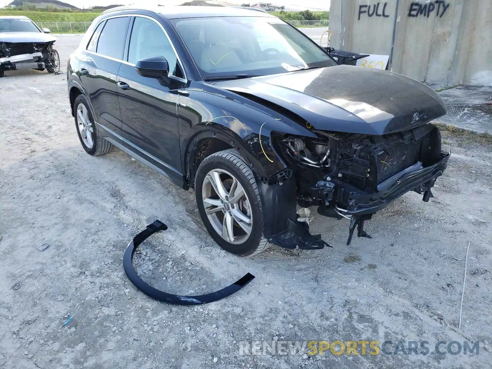 1 Photograph of a damaged car WA1EECF37K1070516 AUDI Q3 2019