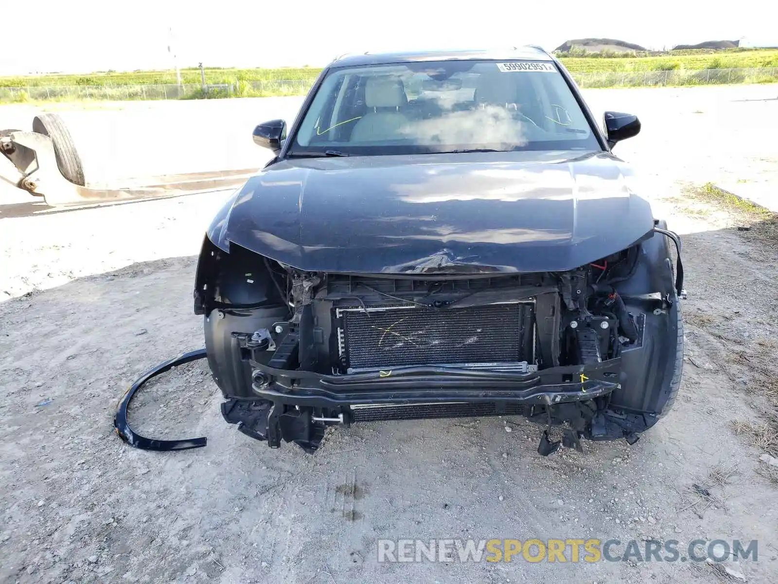 9 Photograph of a damaged car WA1EECF37K1070516 AUDI Q3 2019