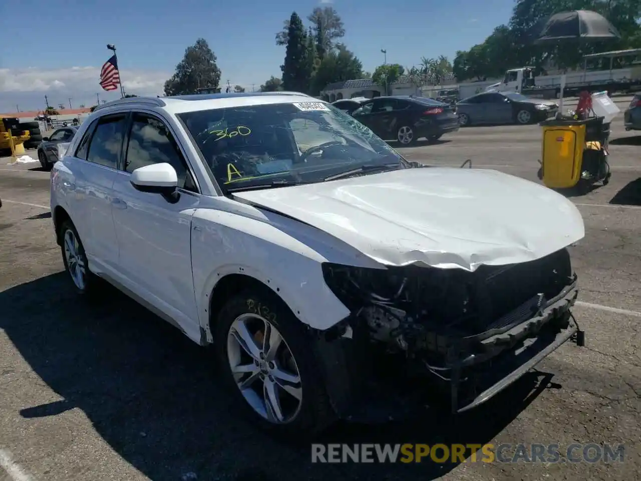 1 Photograph of a damaged car WA1EECF38K1071450 AUDI Q3 2019