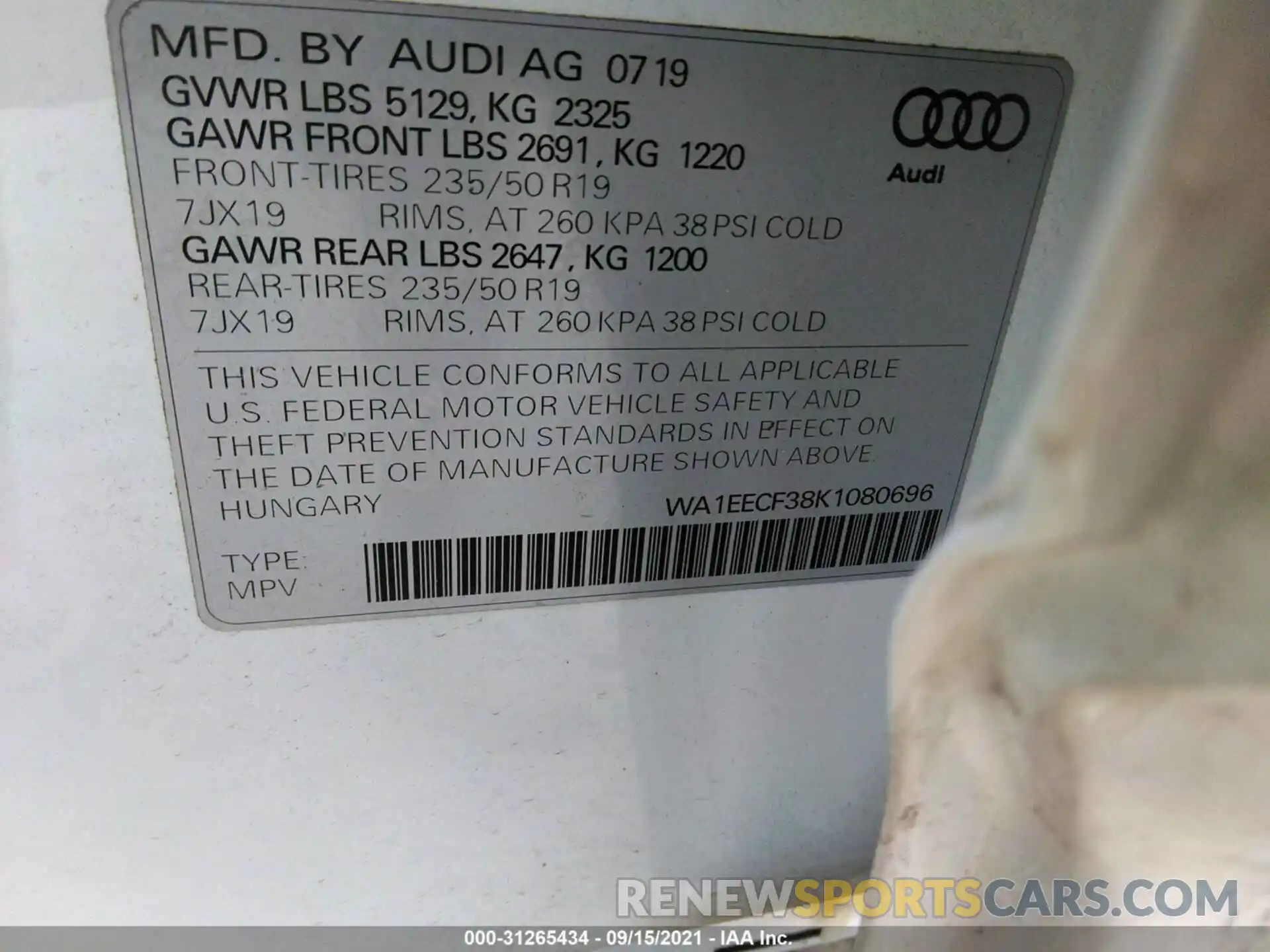 9 Фотография поврежденного автомобиля WA1EECF38K1080696 AUDI Q3 2019