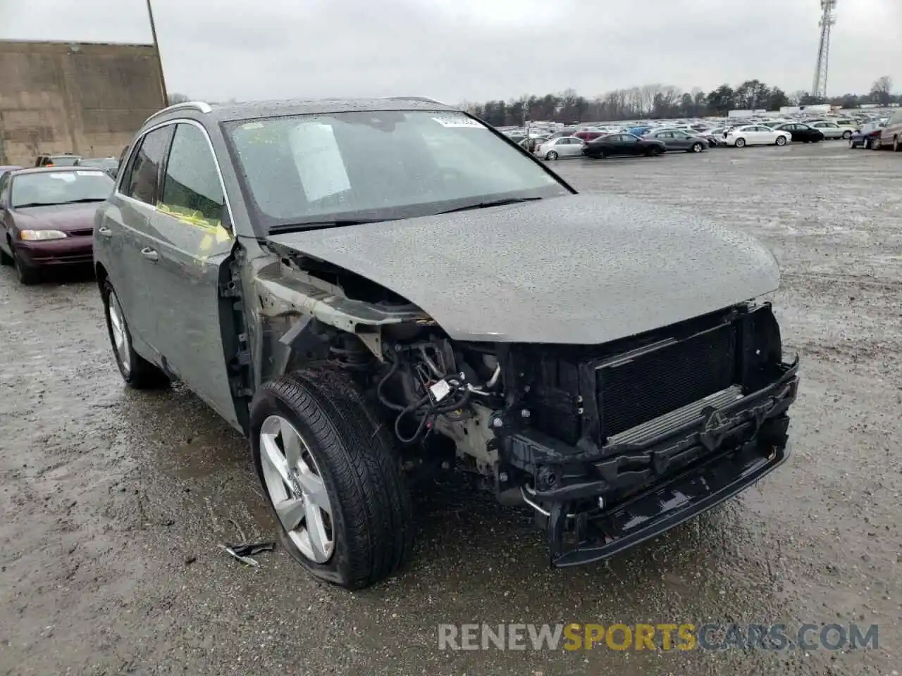 1 Photograph of a damaged car WA1AECF30L1008469 AUDI Q3 2020