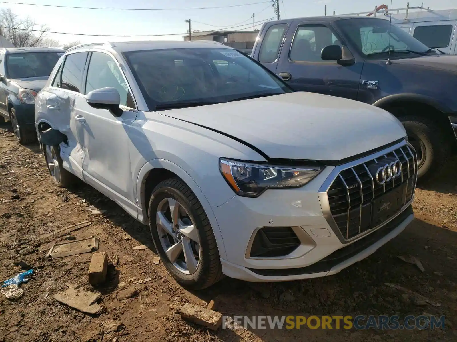 1 Photograph of a damaged car WA1AECF30L1015423 AUDI Q3 2020