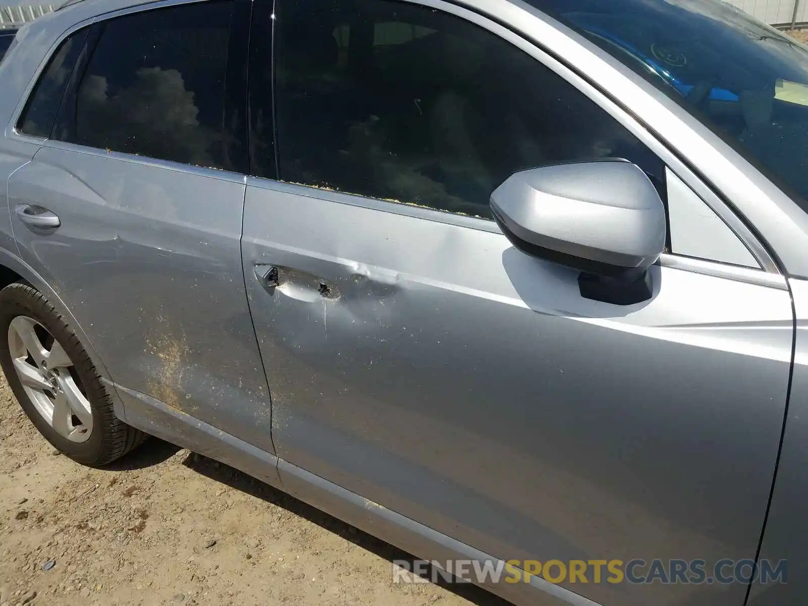 9 Photograph of a damaged car WA1AECF30L1016720 AUDI Q3 2020