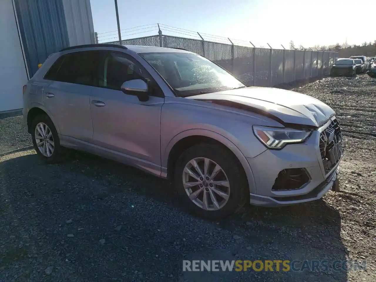 4 Photograph of a damaged car WA1AECF30L1020623 AUDI Q3 2020