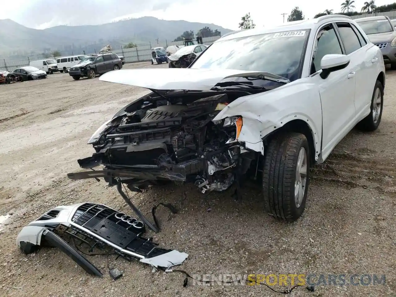 2 Photograph of a damaged car WA1AECF30L1021612 AUDI Q3 2020