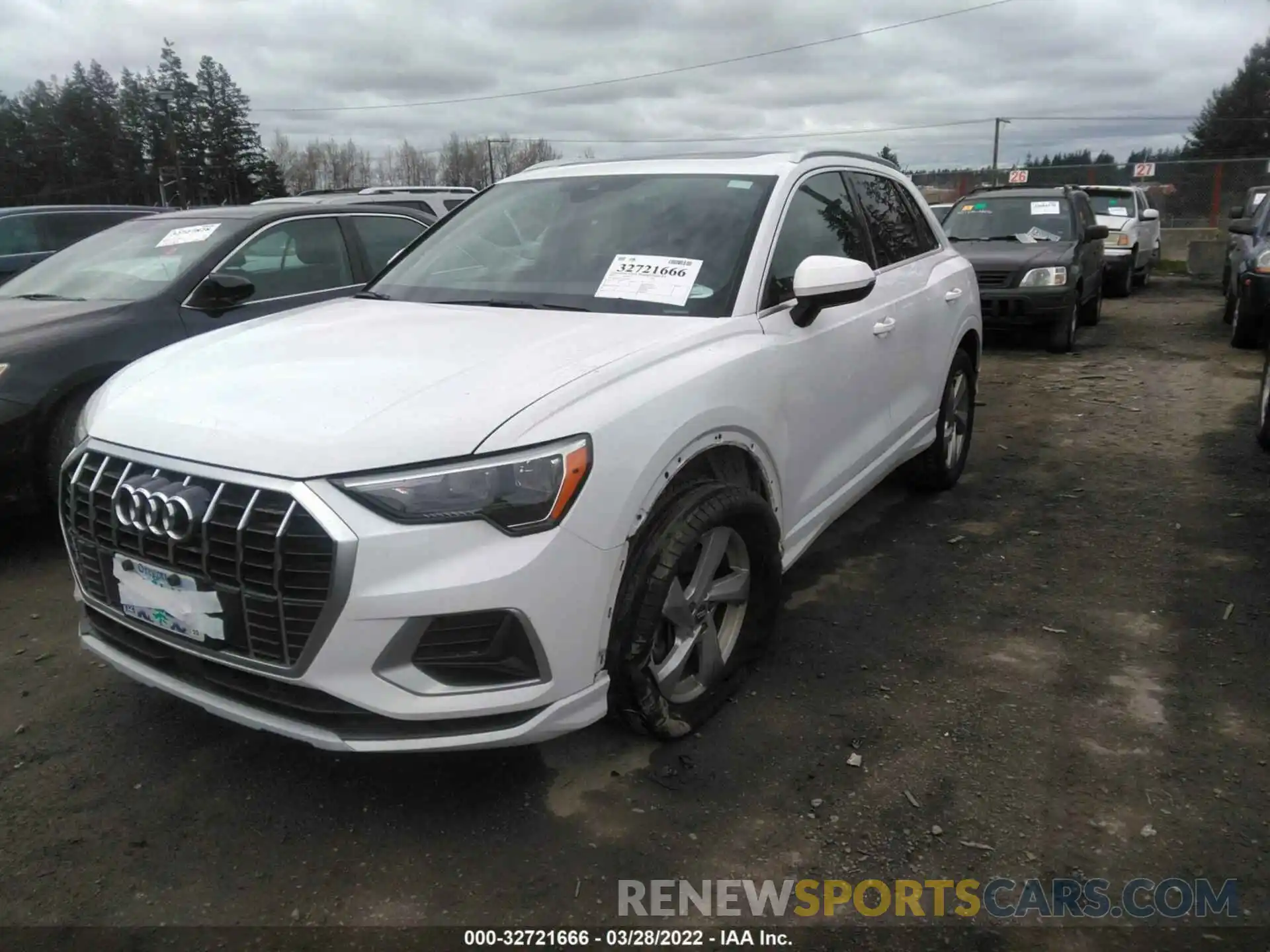 2 Photograph of a damaged car WA1AECF30L1038331 AUDI Q3 2020