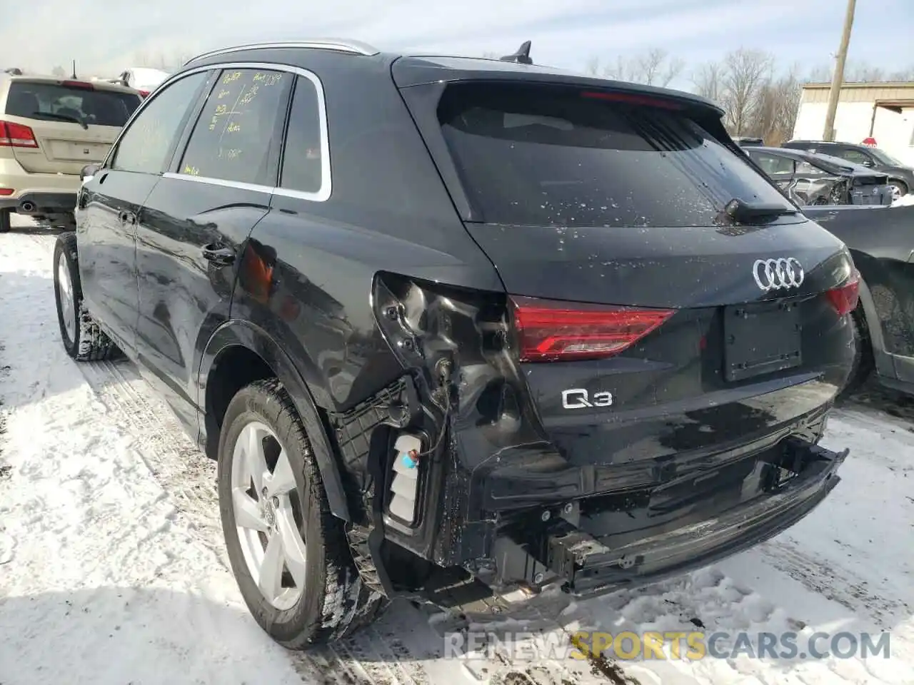 3 Photograph of a damaged car WA1AECF30L1048292 AUDI Q3 2020