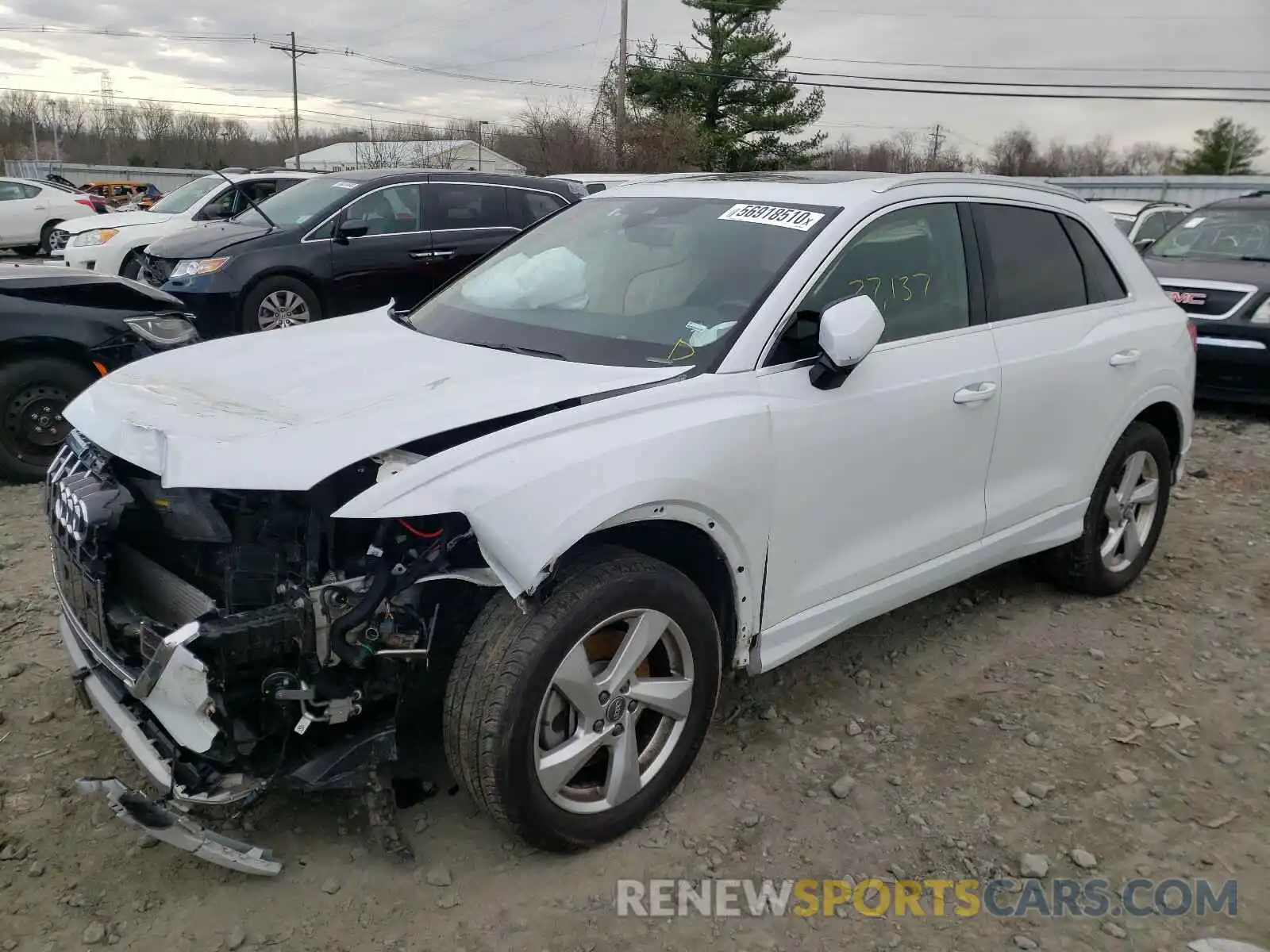 2 Photograph of a damaged car WA1AECF30L1059048 AUDI Q3 2020