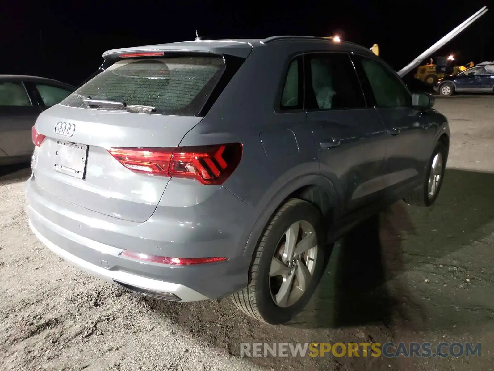 4 Photograph of a damaged car WA1AECF30L1067912 AUDI Q3 2020