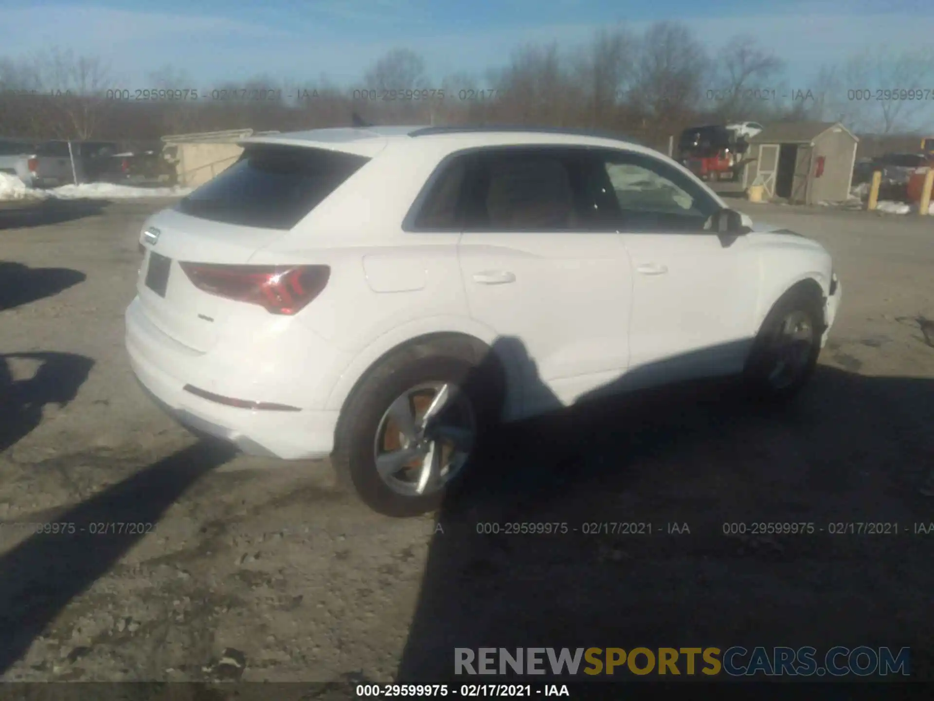 4 Photograph of a damaged car WA1AECF30L1099212 AUDI Q3 2020