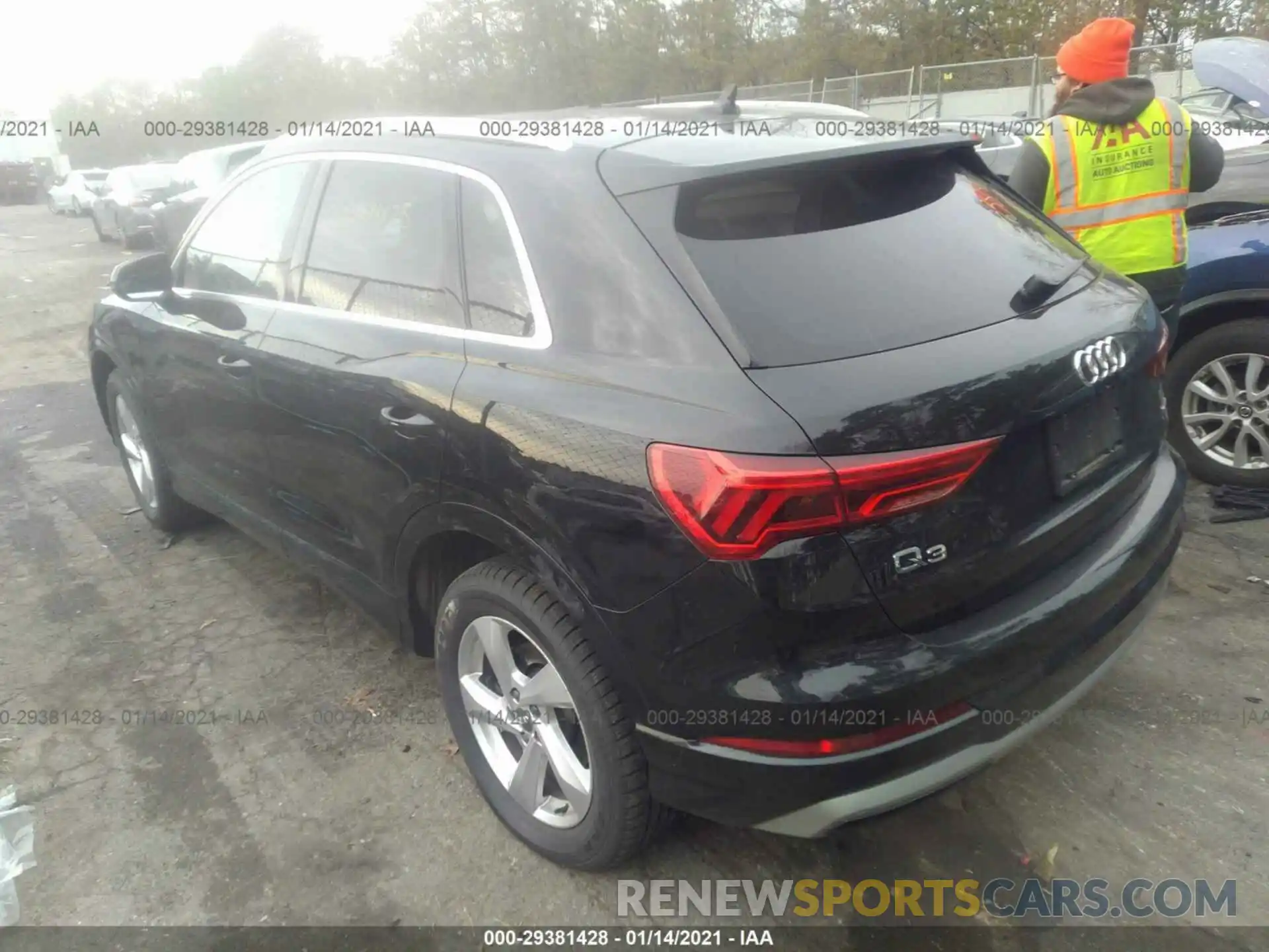 3 Photograph of a damaged car WA1AECF31L1022123 AUDI Q3 2020