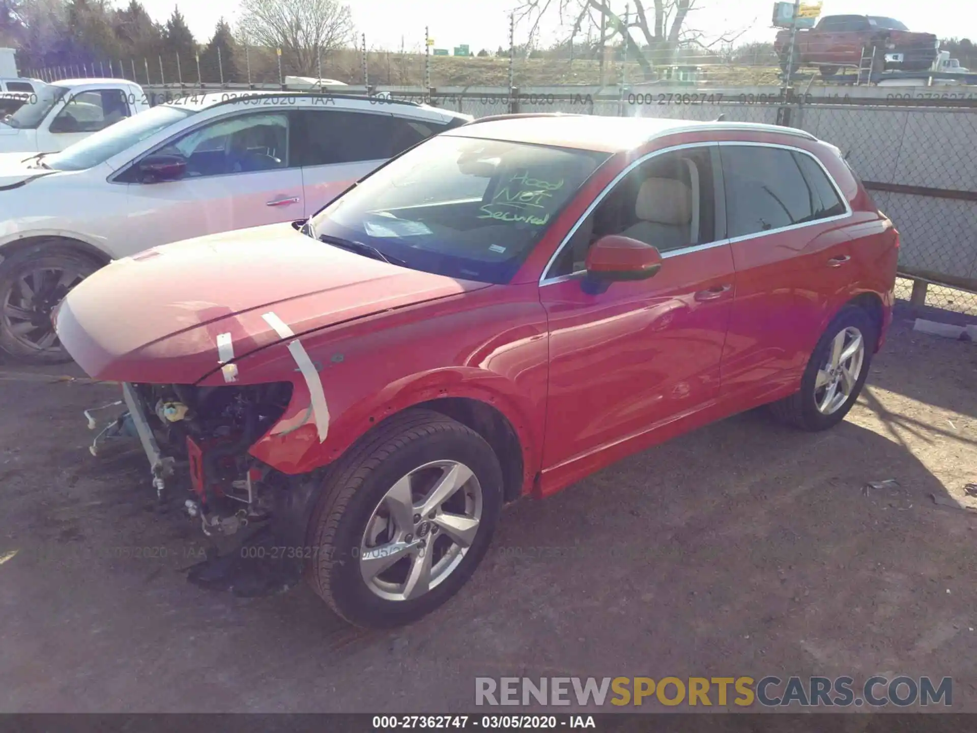 2 Photograph of a damaged car WA1AECF31L1035129 AUDI Q3 2020