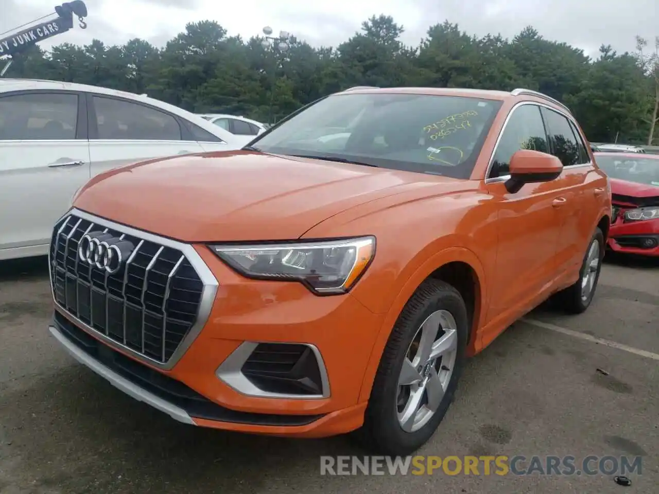 2 Photograph of a damaged car WA1AECF31L1036247 AUDI Q3 2020