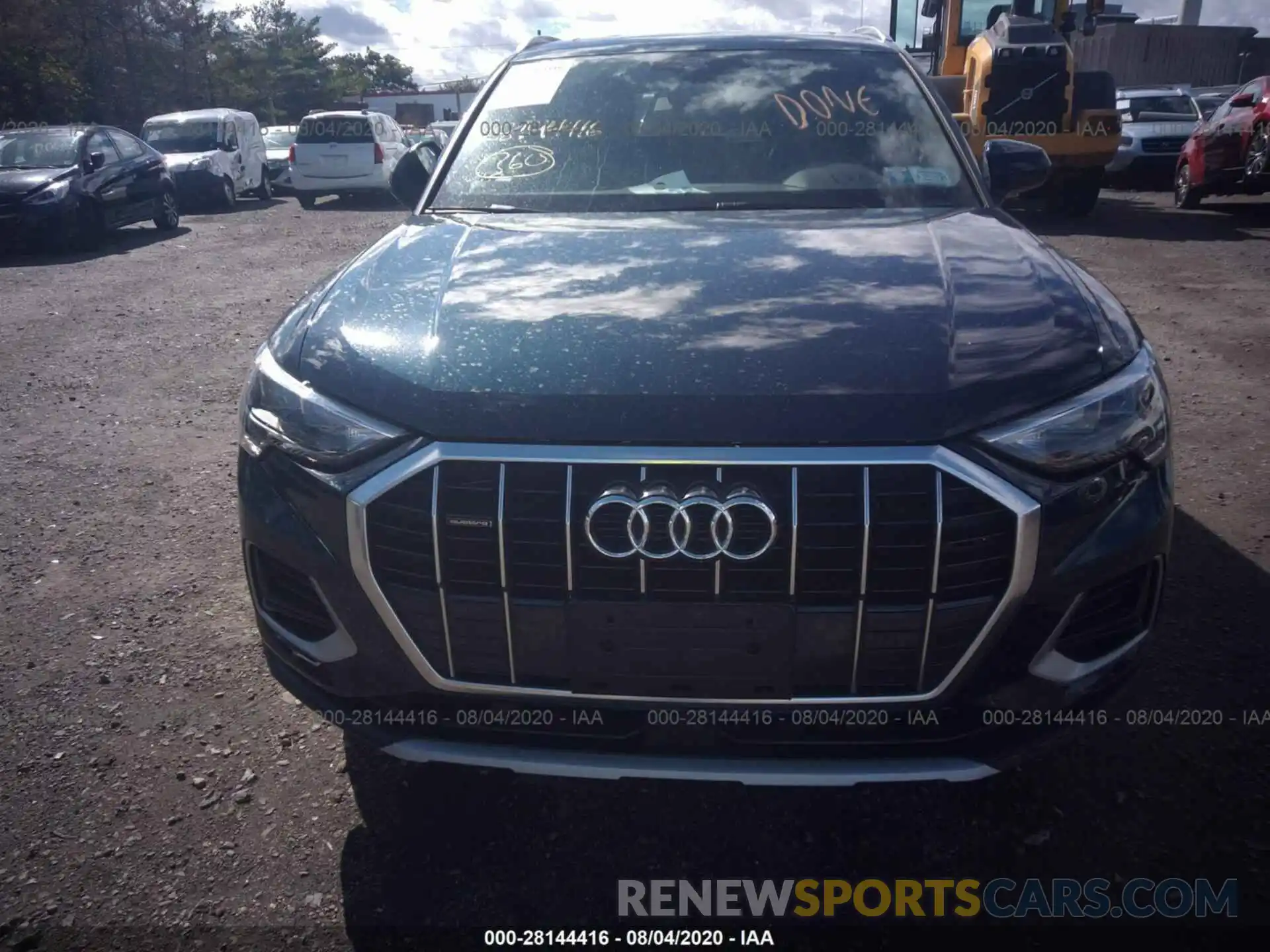 6 Photograph of a damaged car WA1AECF31L1041321 AUDI Q3 2020