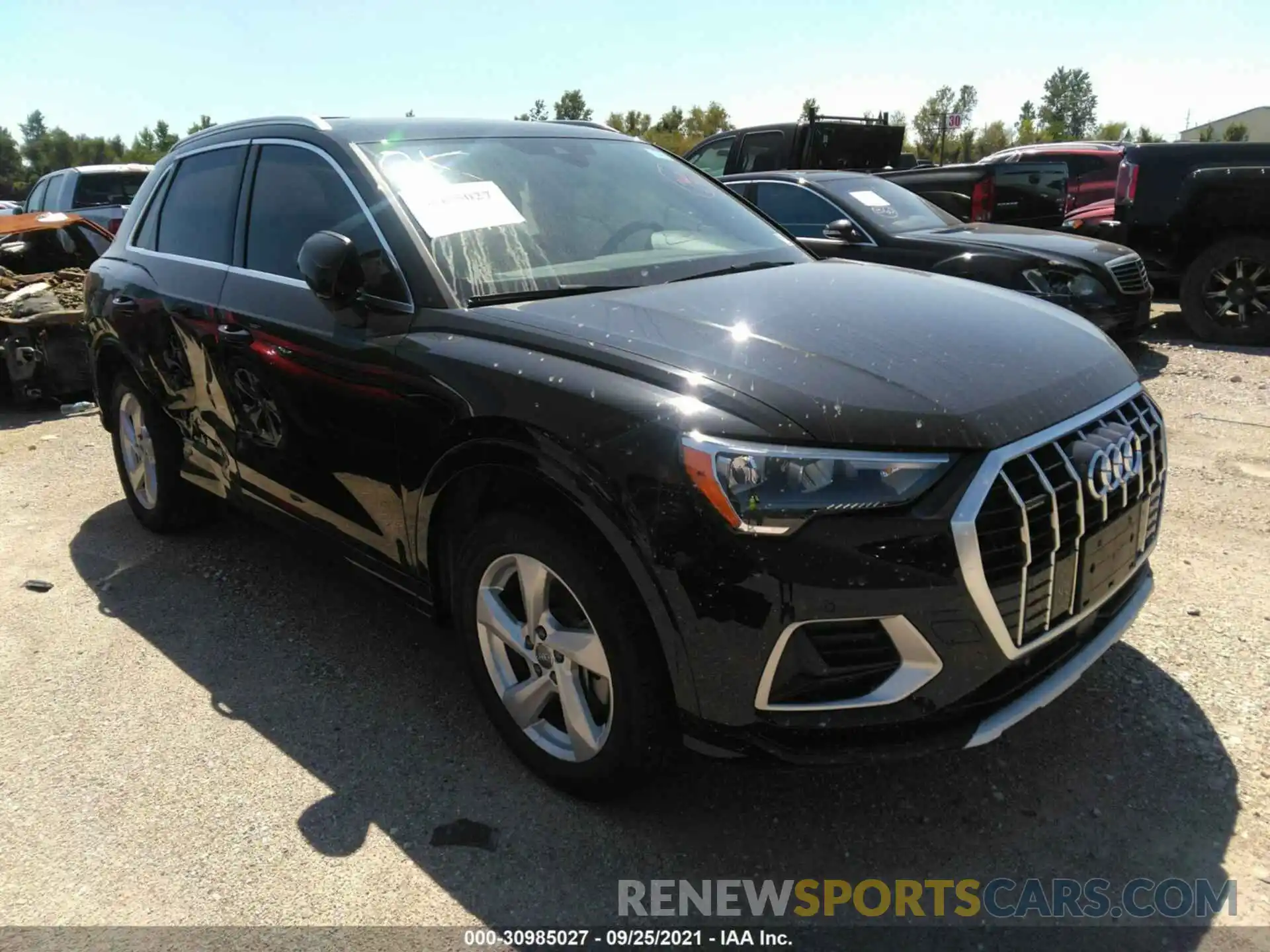 1 Photograph of a damaged car WA1AECF31L1098330 AUDI Q3 2020