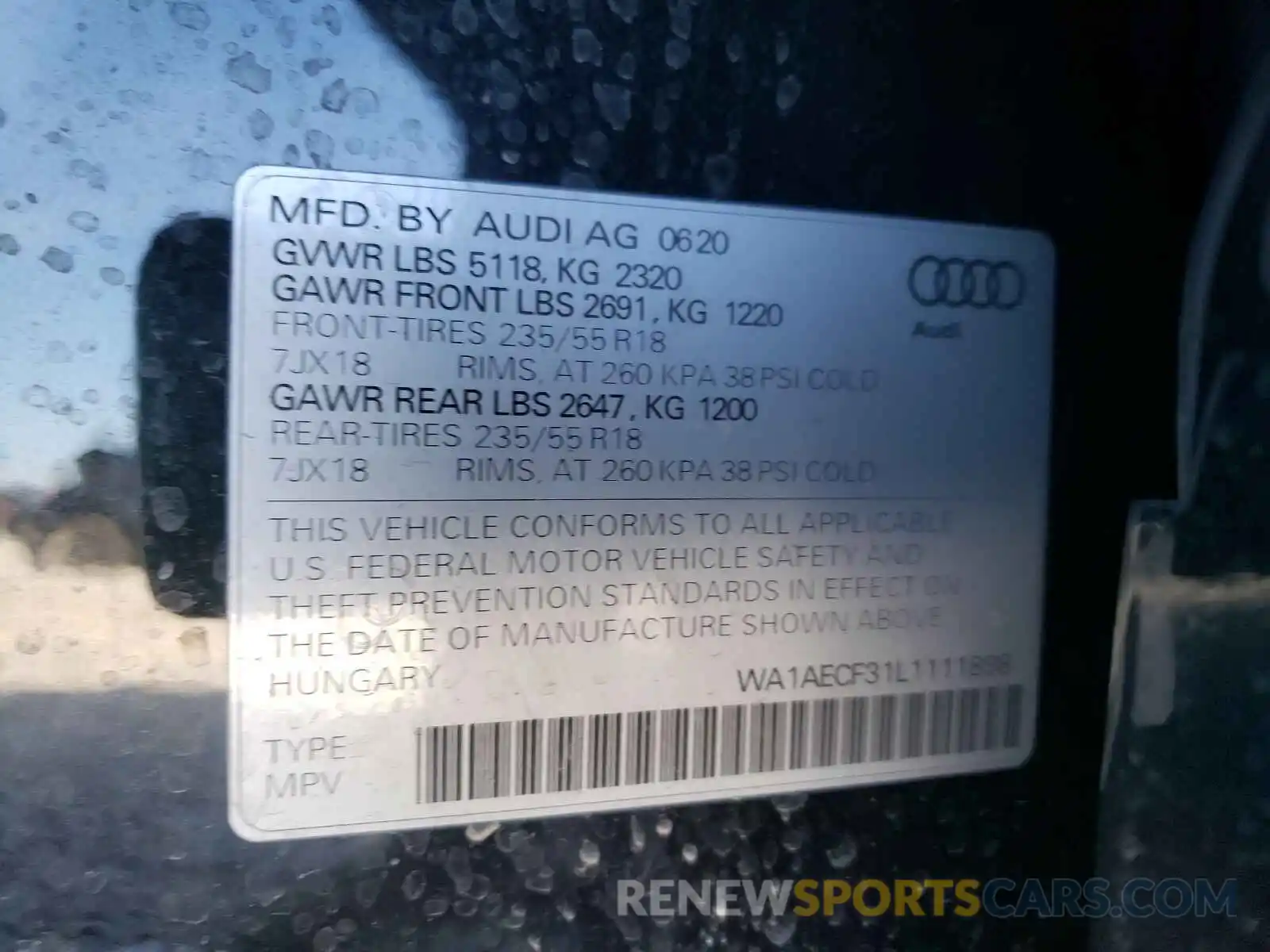 10 Photograph of a damaged car WA1AECF31L1111898 AUDI Q3 2020