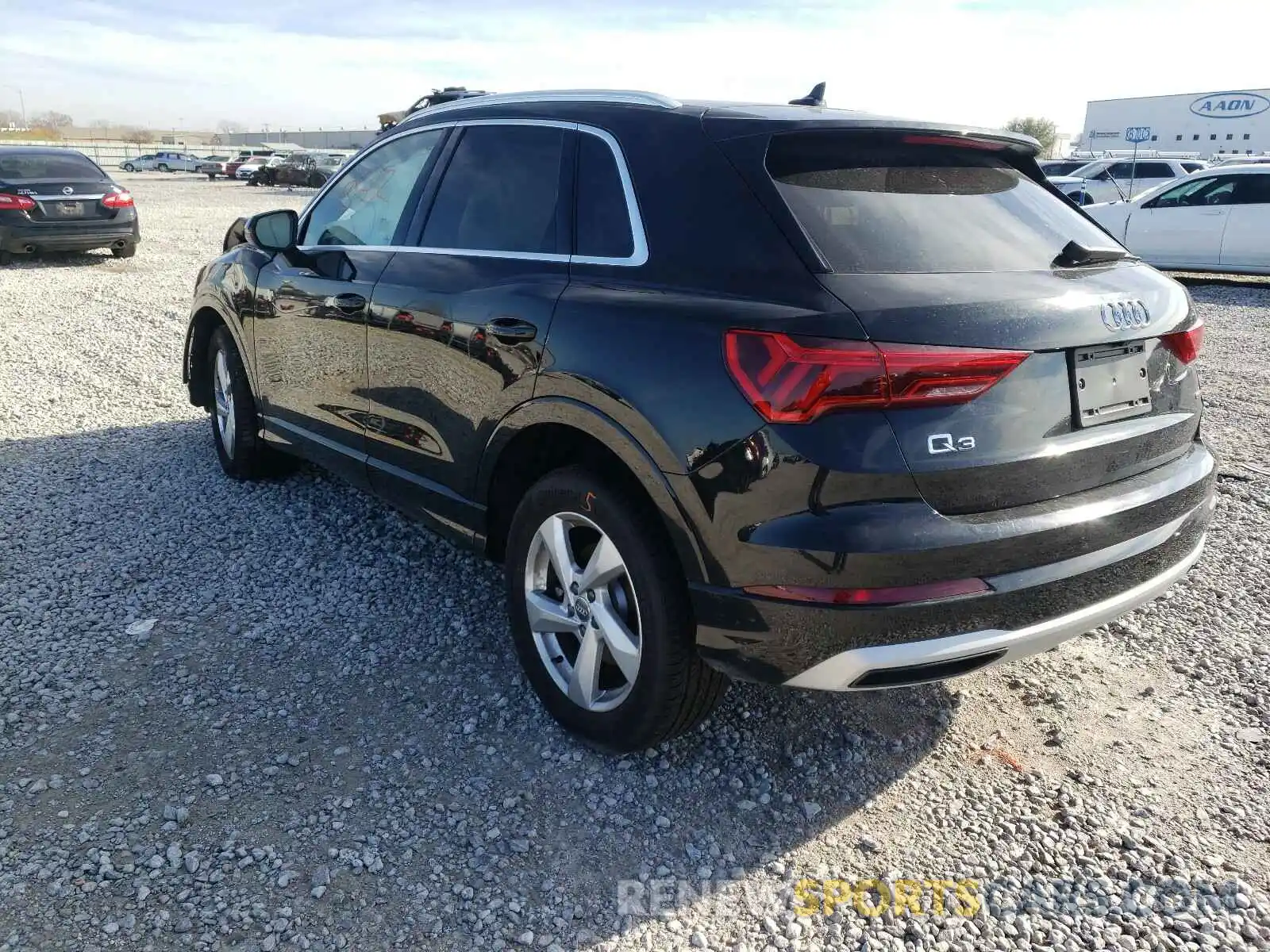 3 Photograph of a damaged car WA1AECF31L1111898 AUDI Q3 2020