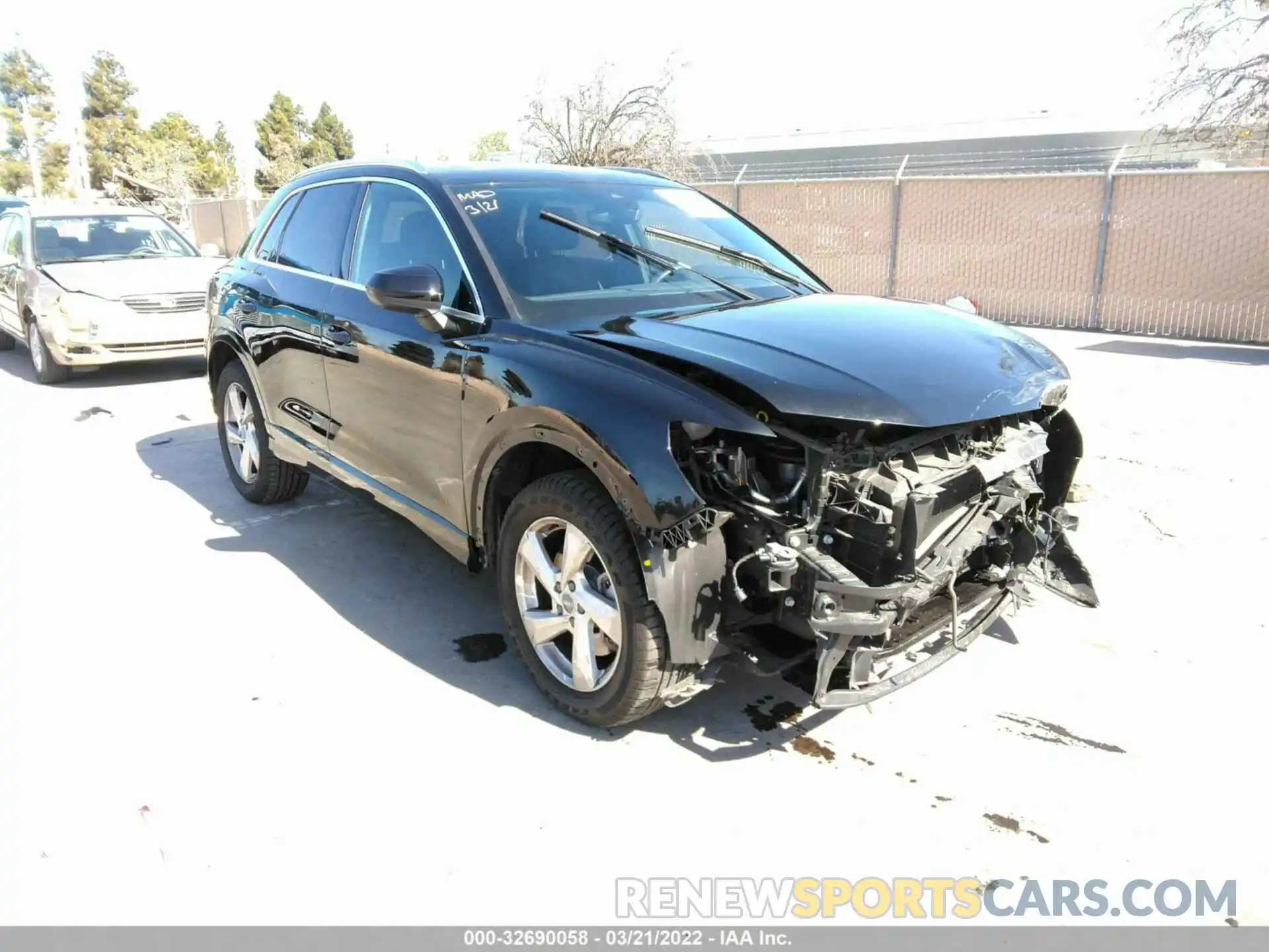 1 Photograph of a damaged car WA1AECF32L1020980 AUDI Q3 2020