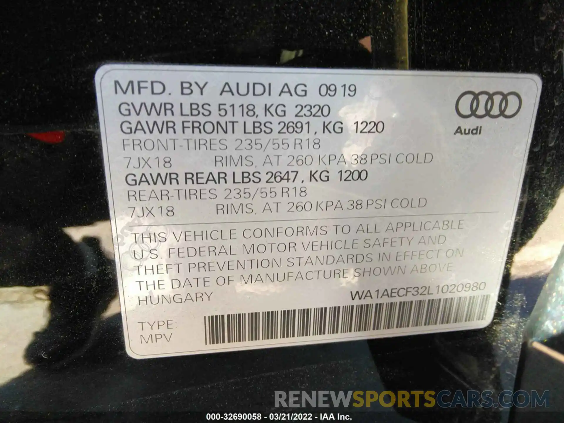 9 Photograph of a damaged car WA1AECF32L1020980 AUDI Q3 2020