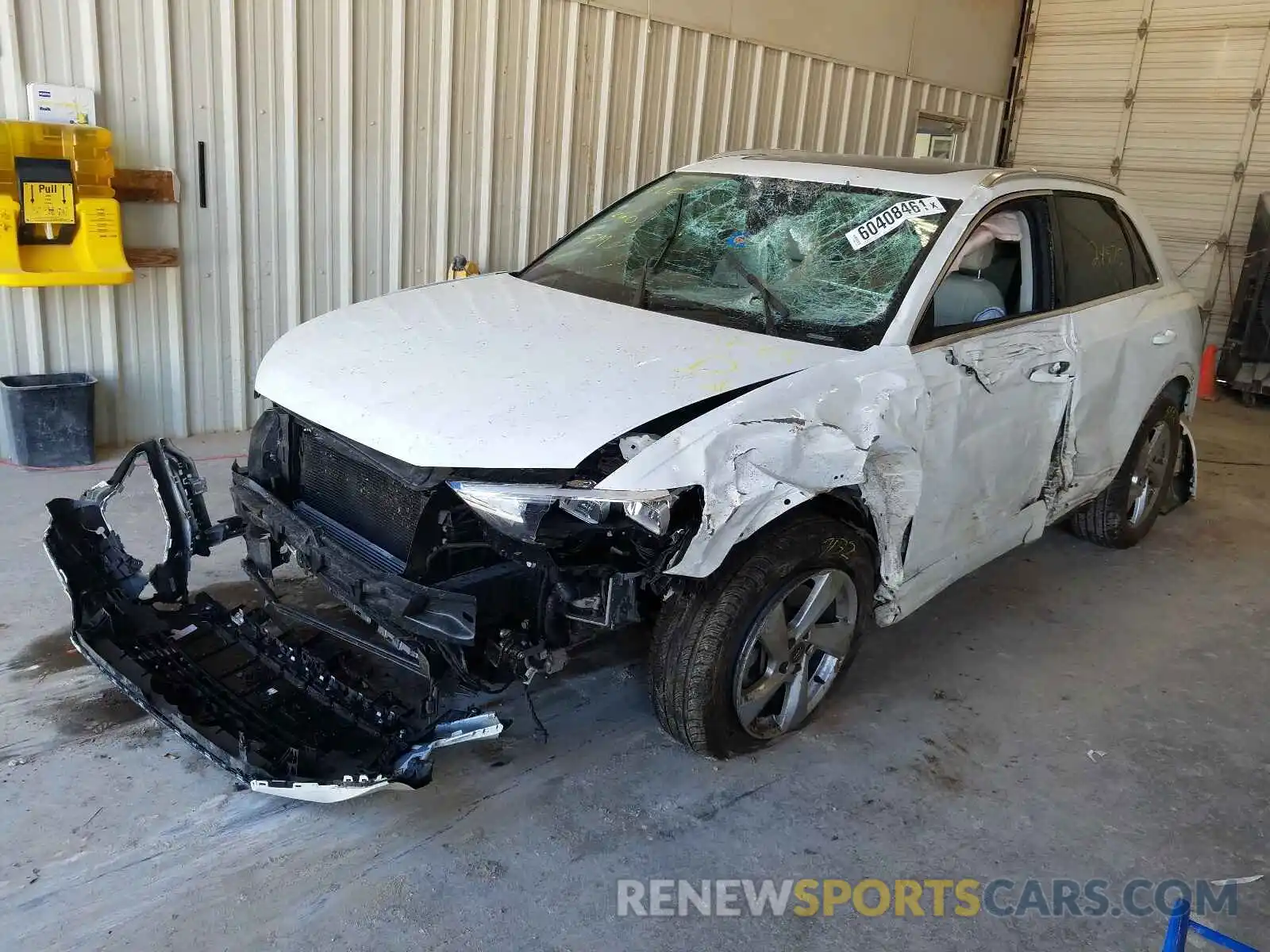 2 Photograph of a damaged car WA1AECF32L1022874 AUDI Q3 2020