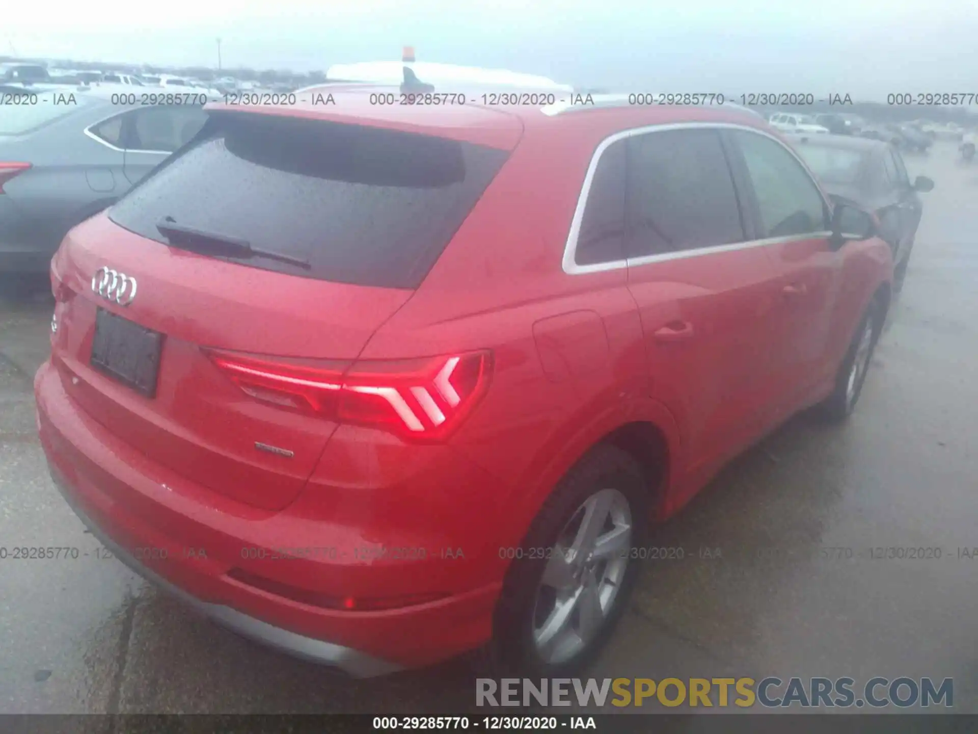 4 Photograph of a damaged car WA1AECF32L1032448 AUDI Q3 2020