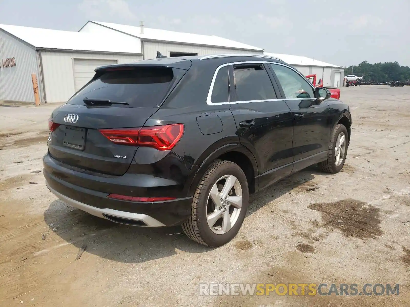 4 Photograph of a damaged car WA1AECF32L1072206 AUDI Q3 2020