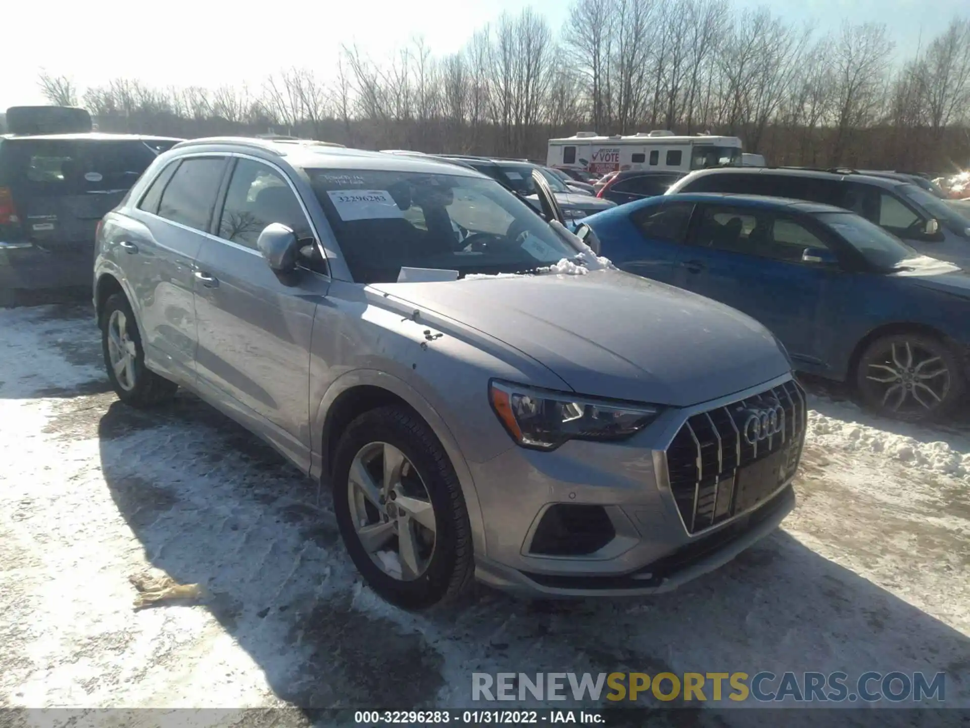 1 Photograph of a damaged car WA1AECF32L1110971 AUDI Q3 2020