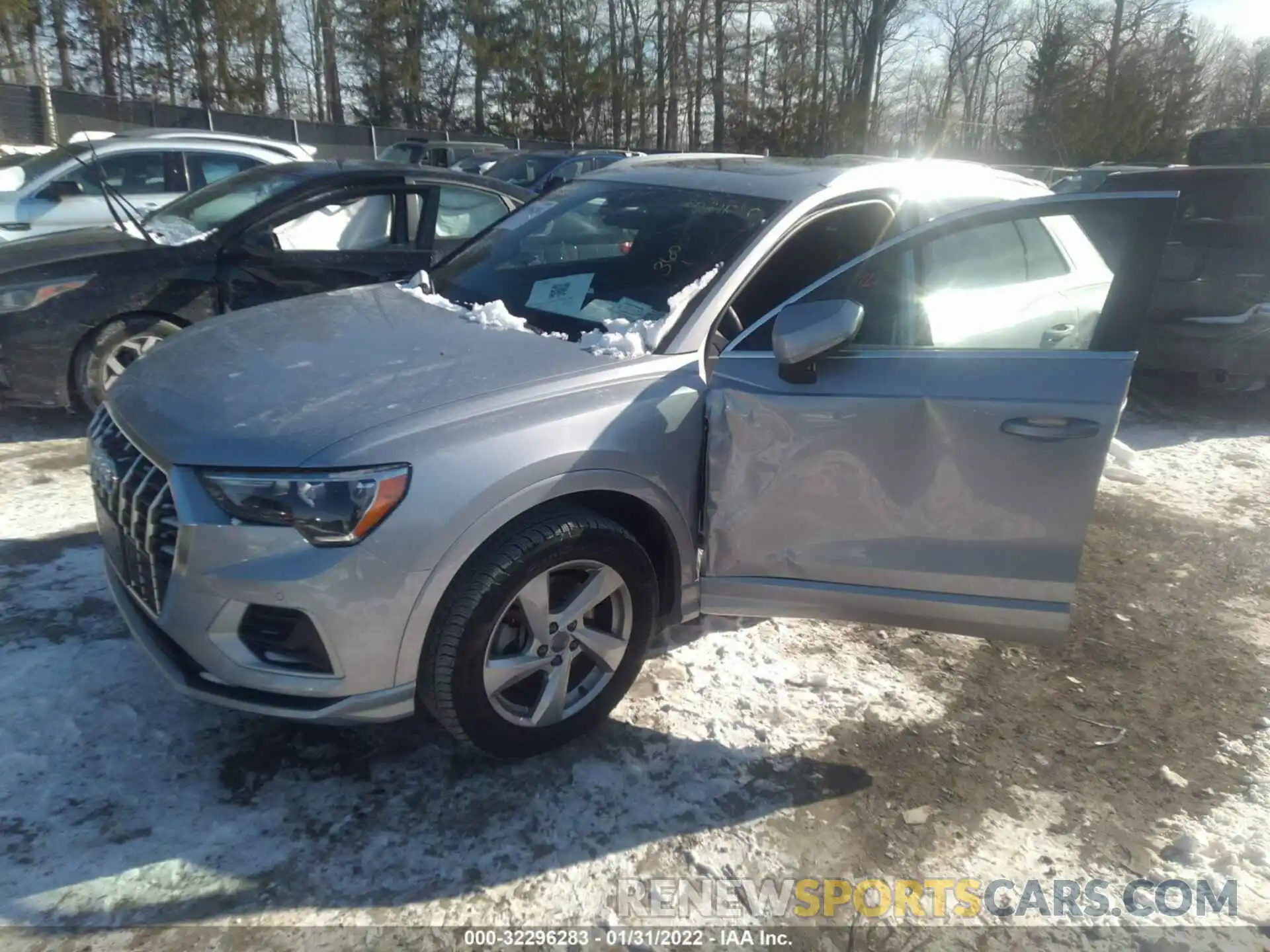 2 Photograph of a damaged car WA1AECF32L1110971 AUDI Q3 2020