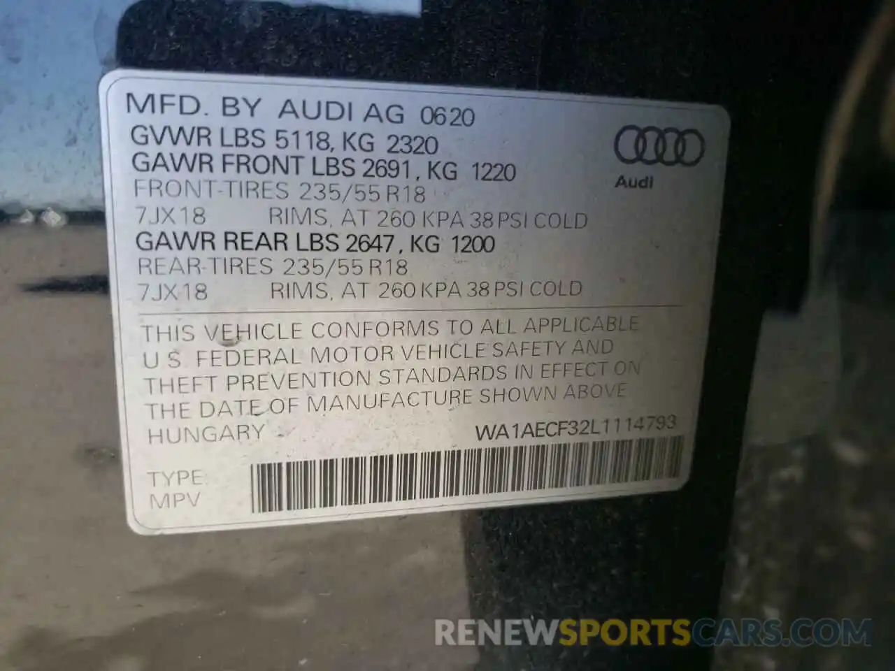 10 Photograph of a damaged car WA1AECF32L1114793 AUDI Q3 2020