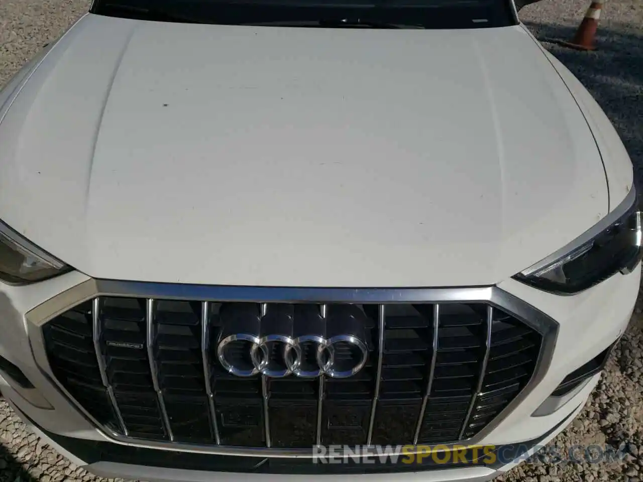 7 Photograph of a damaged car WA1AECF32L1125325 AUDI Q3 2020