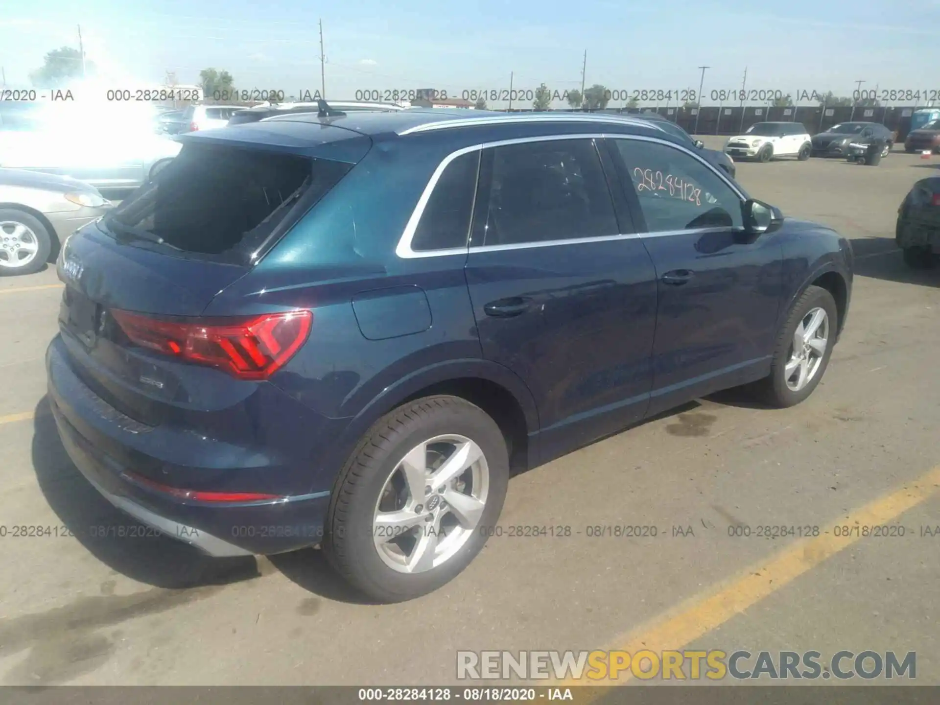 4 Фотография поврежденного автомобиля WA1AECF33L1021300 AUDI Q3 2020