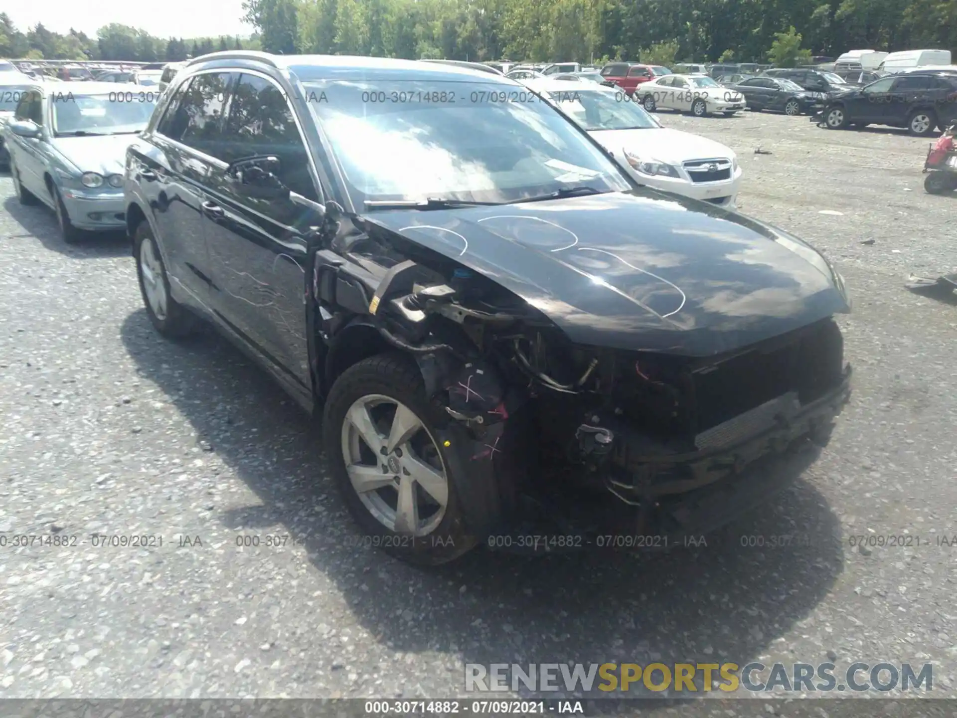 1 Photograph of a damaged car WA1AECF33L1036055 AUDI Q3 2020