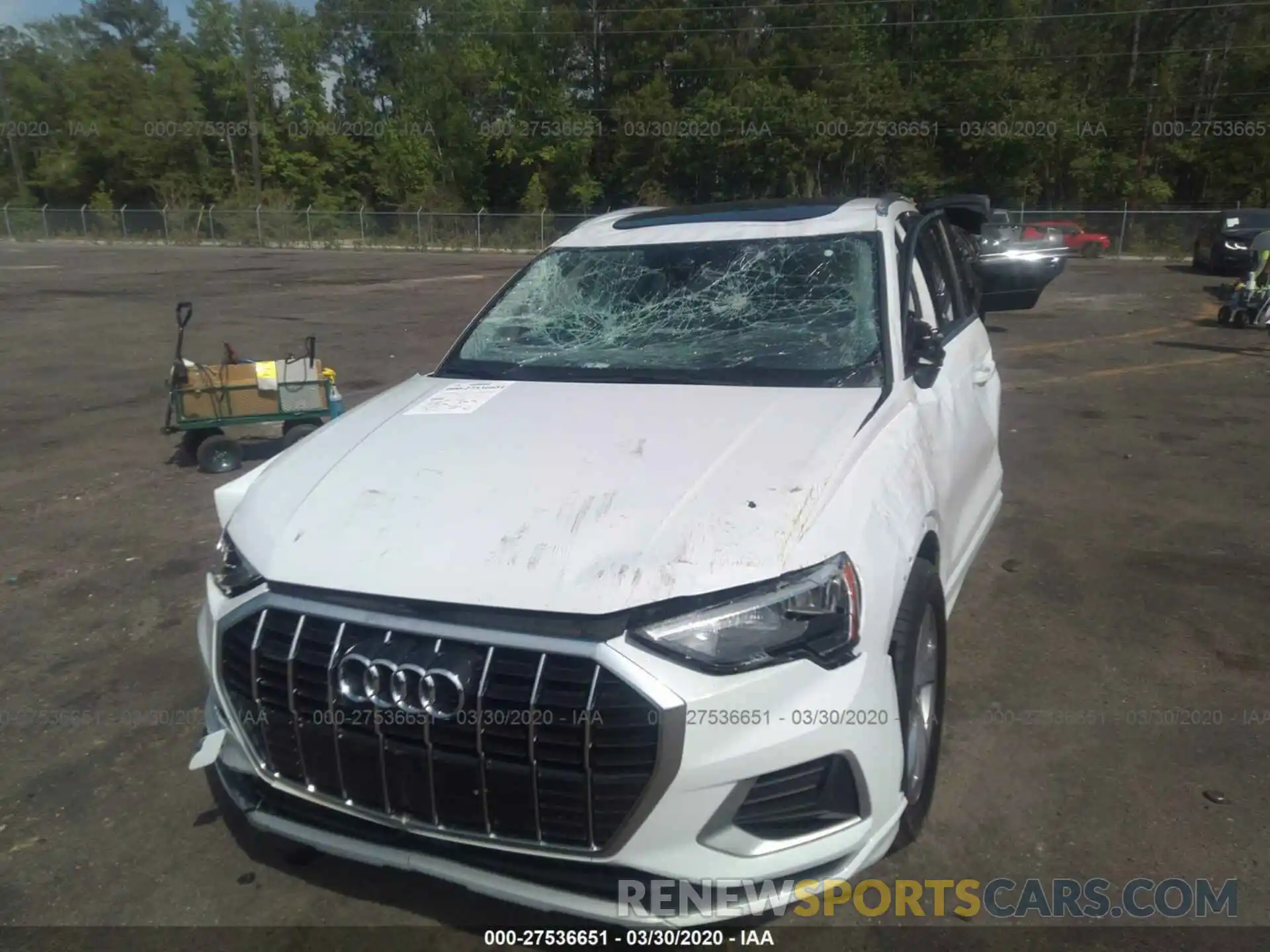 6 Photograph of a damaged car WA1AECF33L1052403 AUDI Q3 2020