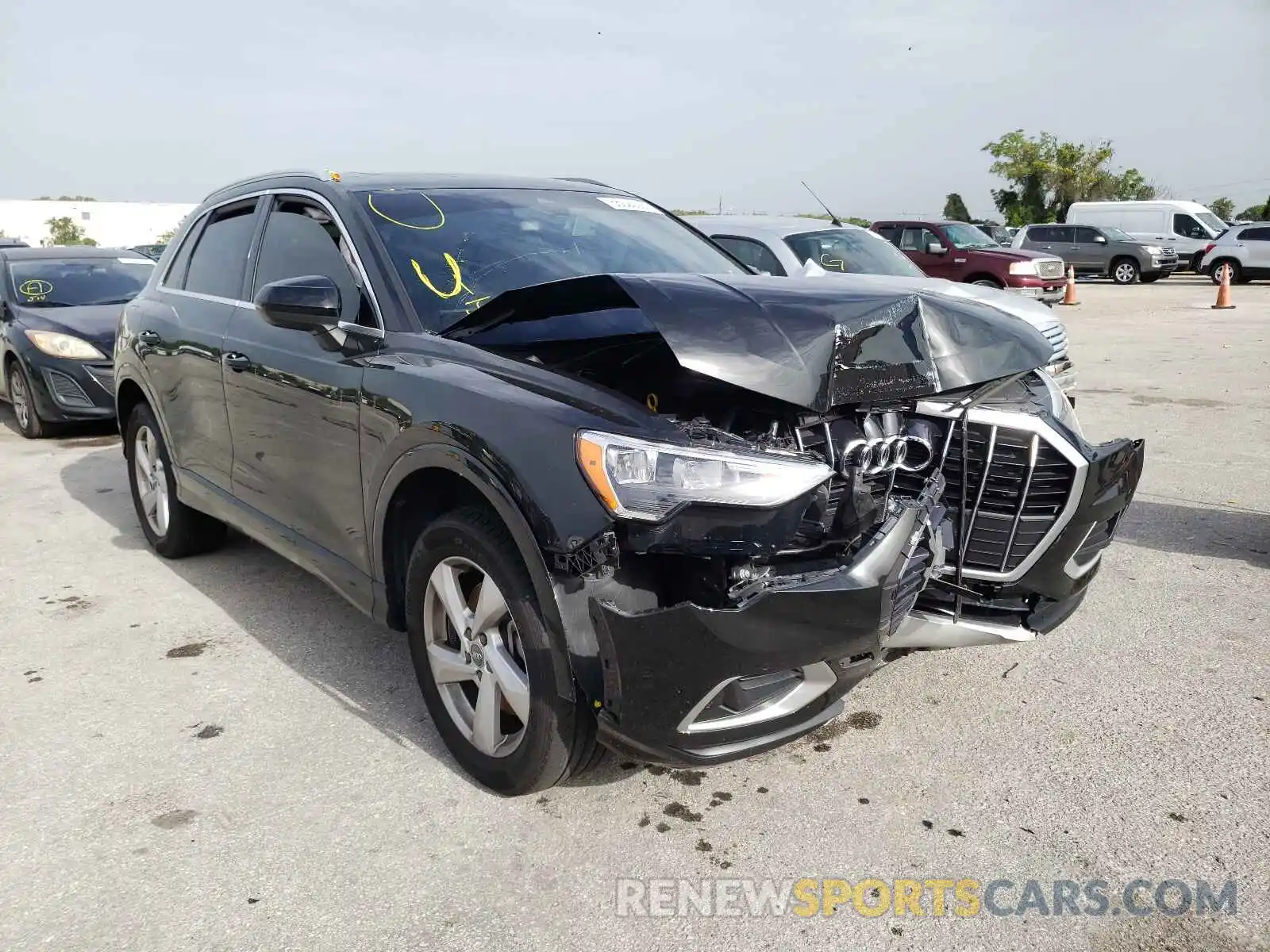 1 Photograph of a damaged car WA1AECF33L1096806 AUDI Q3 2020