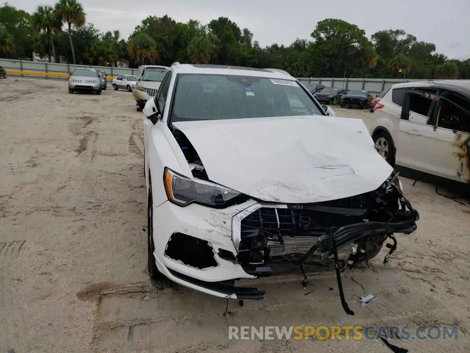 9 Photograph of a damaged car WA1AECF33L1100854 AUDI Q3 2020