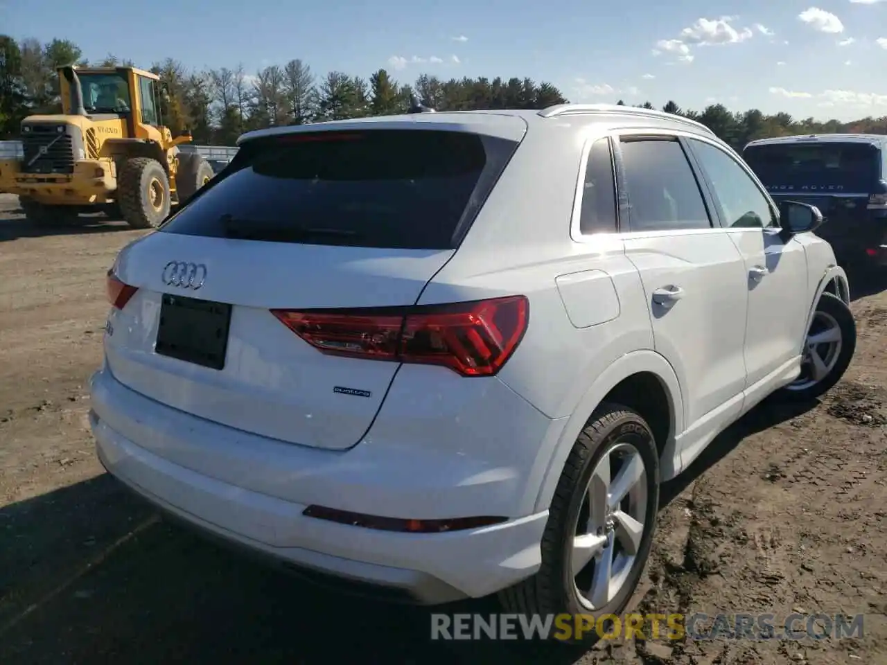 4 Фотография поврежденного автомобиля WA1AECF34L1028465 AUDI Q3 2020