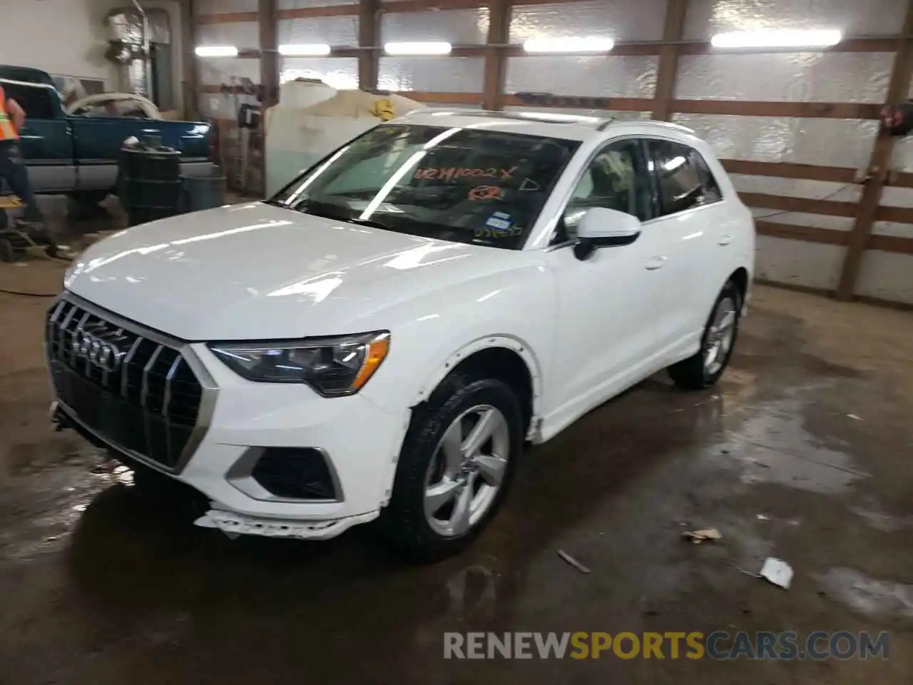 1 Photograph of a damaged car WA1AECF34L1031835 AUDI Q3 2020