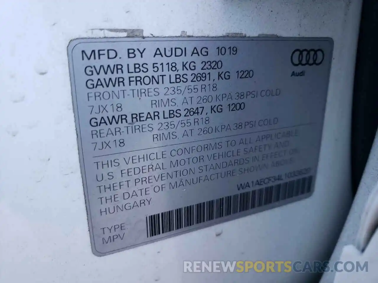 10 Photograph of a damaged car WA1AECF34L1033620 AUDI Q3 2020