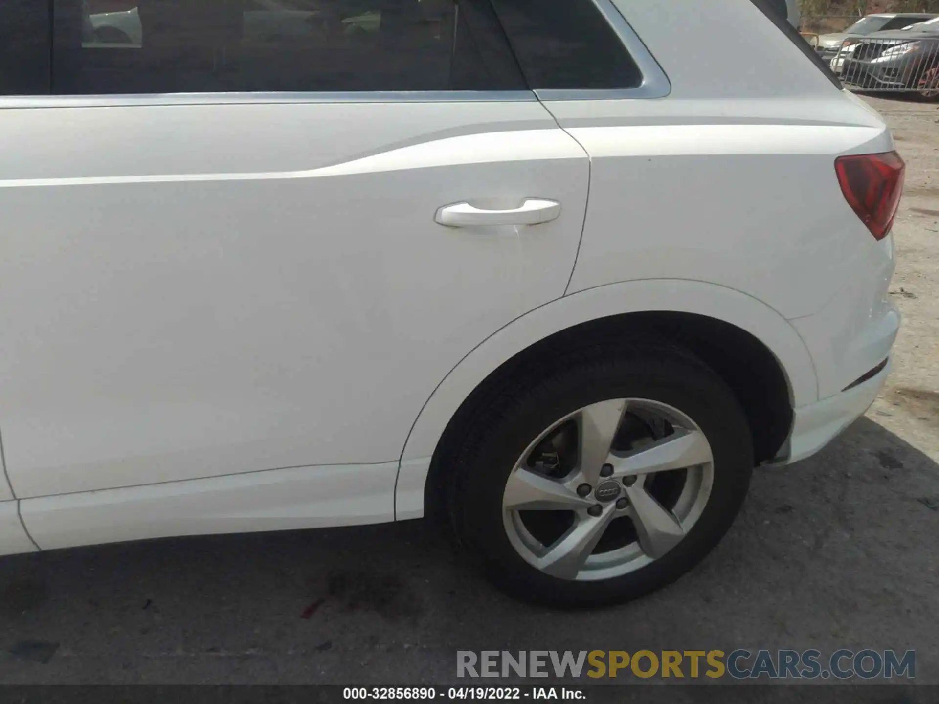 6 Photograph of a damaged car WA1AECF34L1037165 AUDI Q3 2020