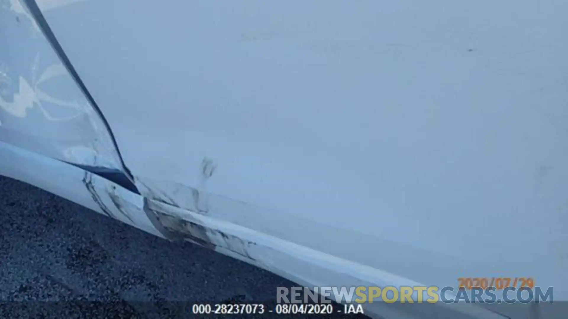 6 Photograph of a damaged car WA1AECF34L1039028 AUDI Q3 2020